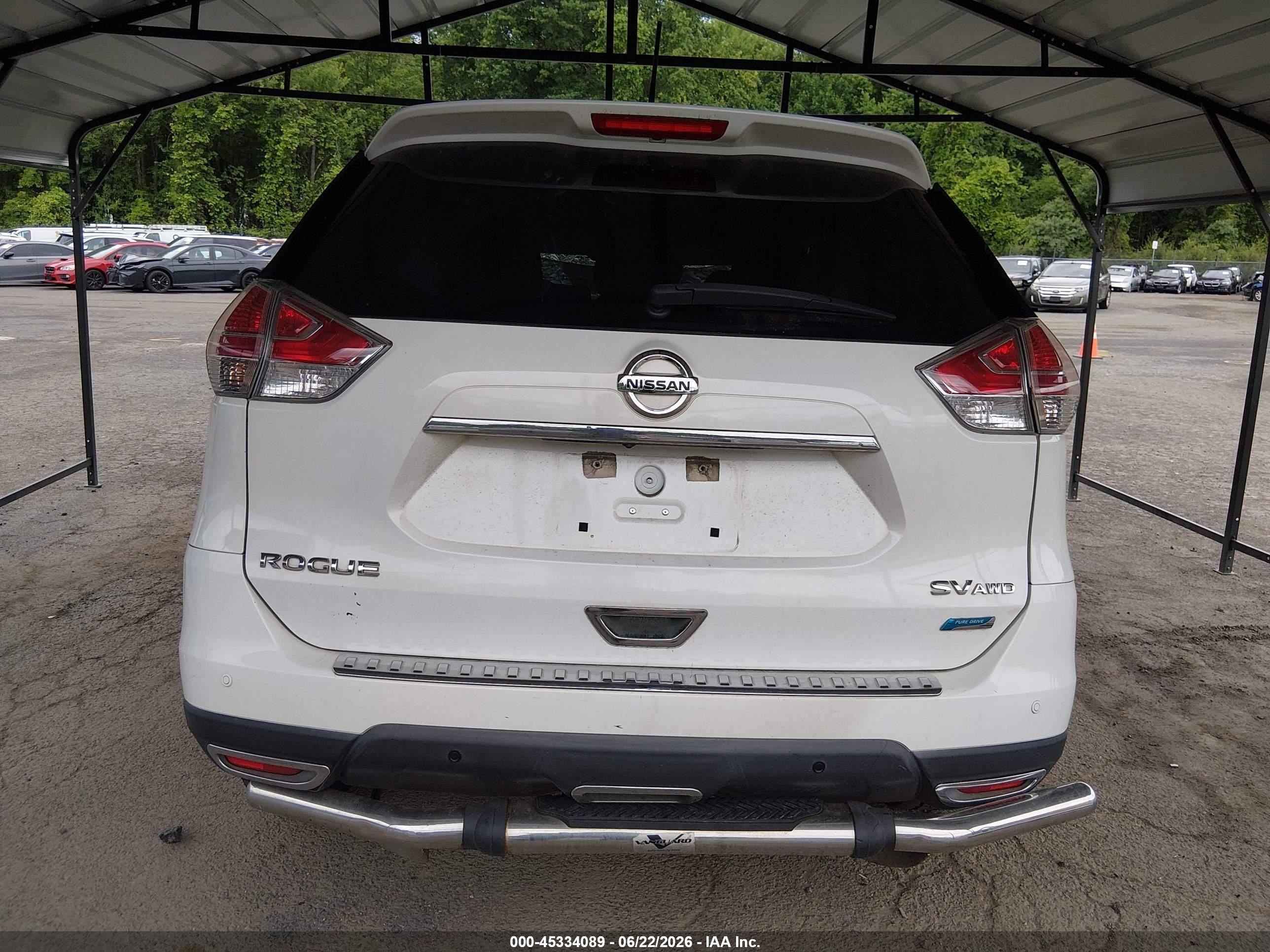 2014 Nissan Rogue Sv White vin: 5N1AT2MV3EC829062