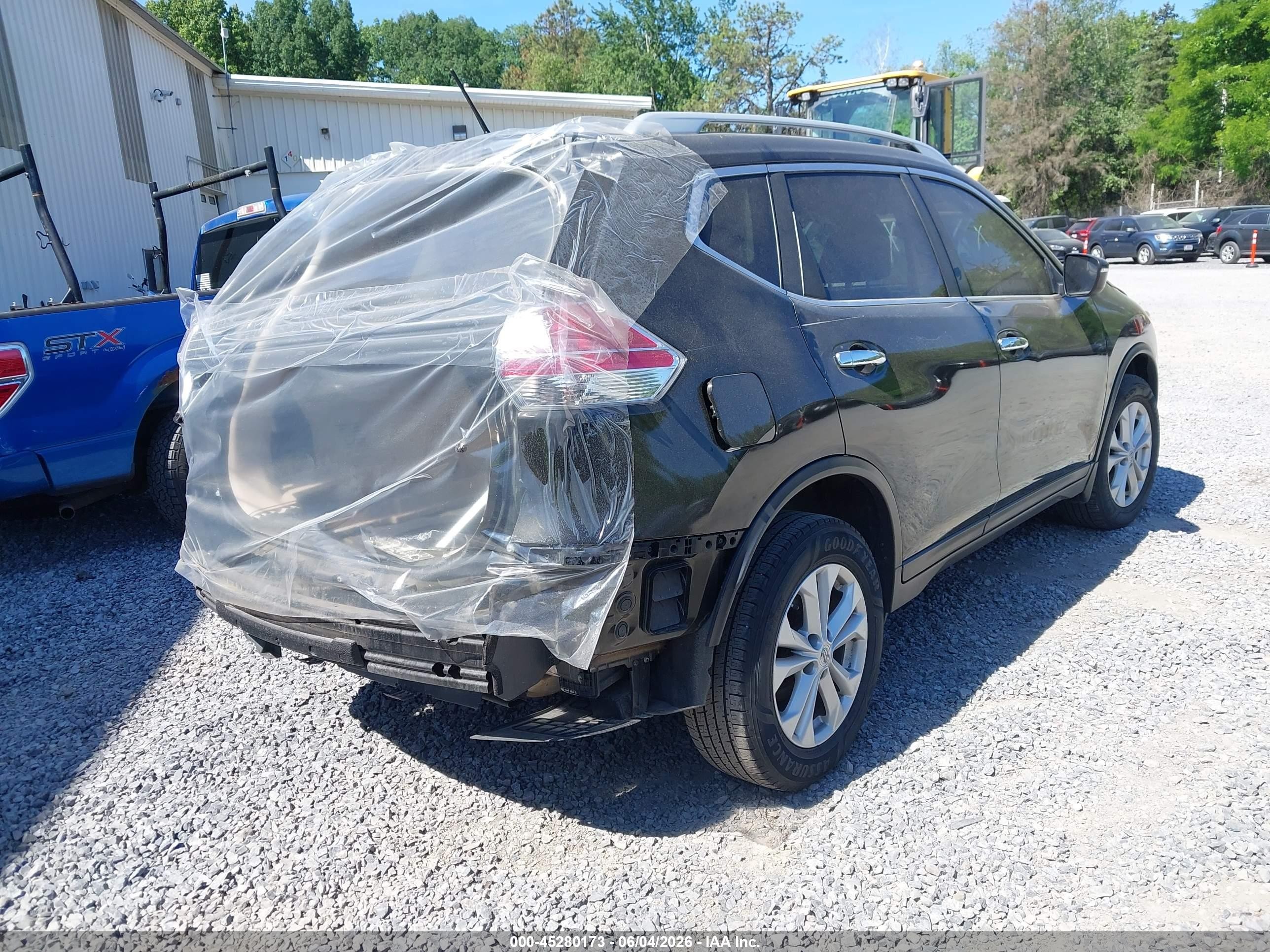 2014 Nissan Rogue Sv Черный vin: 5N1AT2MV3EC833886