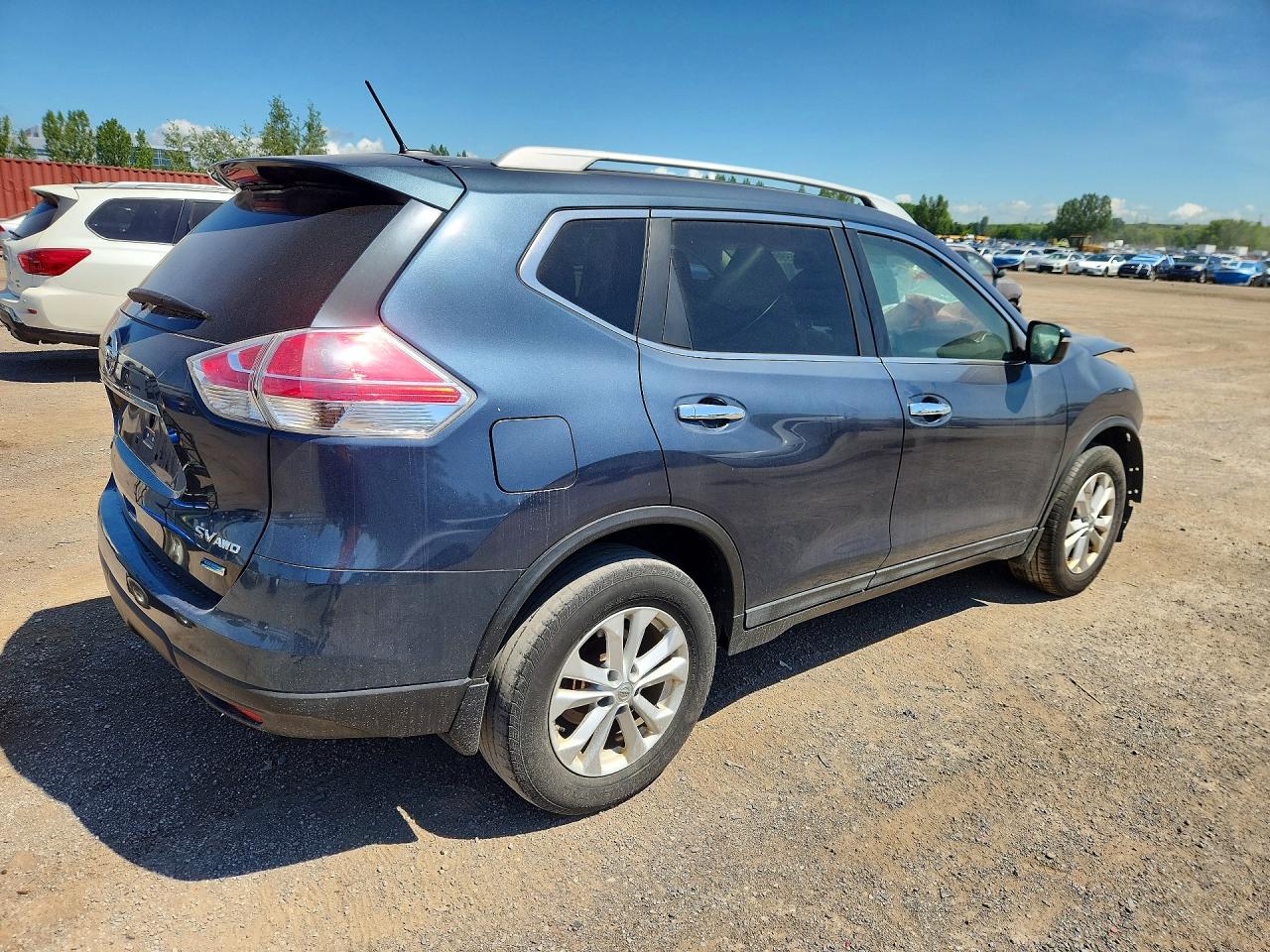 2014 Nissan Rogue S Синий vin: 5N1AT2MV3EC837372