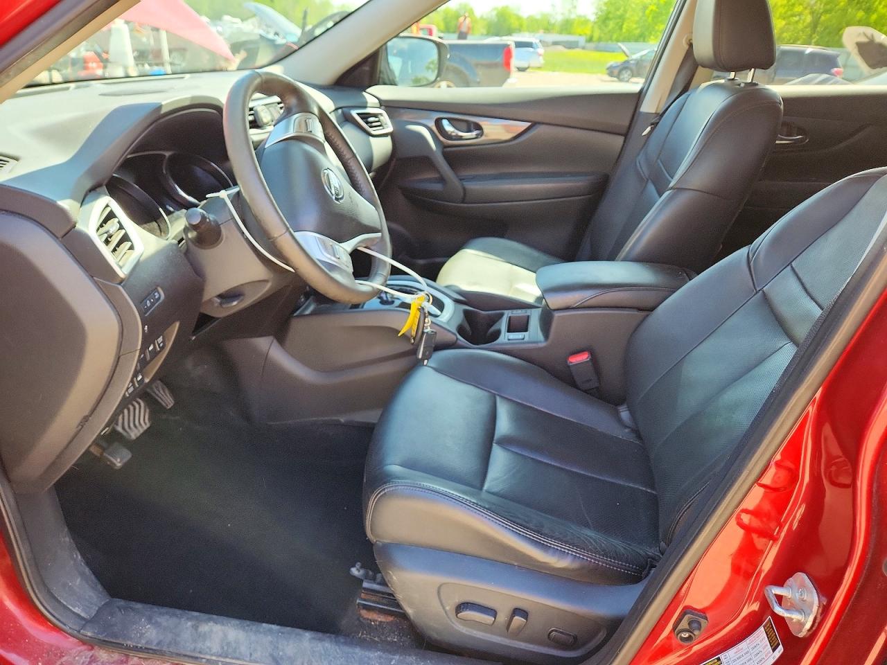 2014 Nissan Rogue S Красный vin: 5N1AT2MV3EC837758