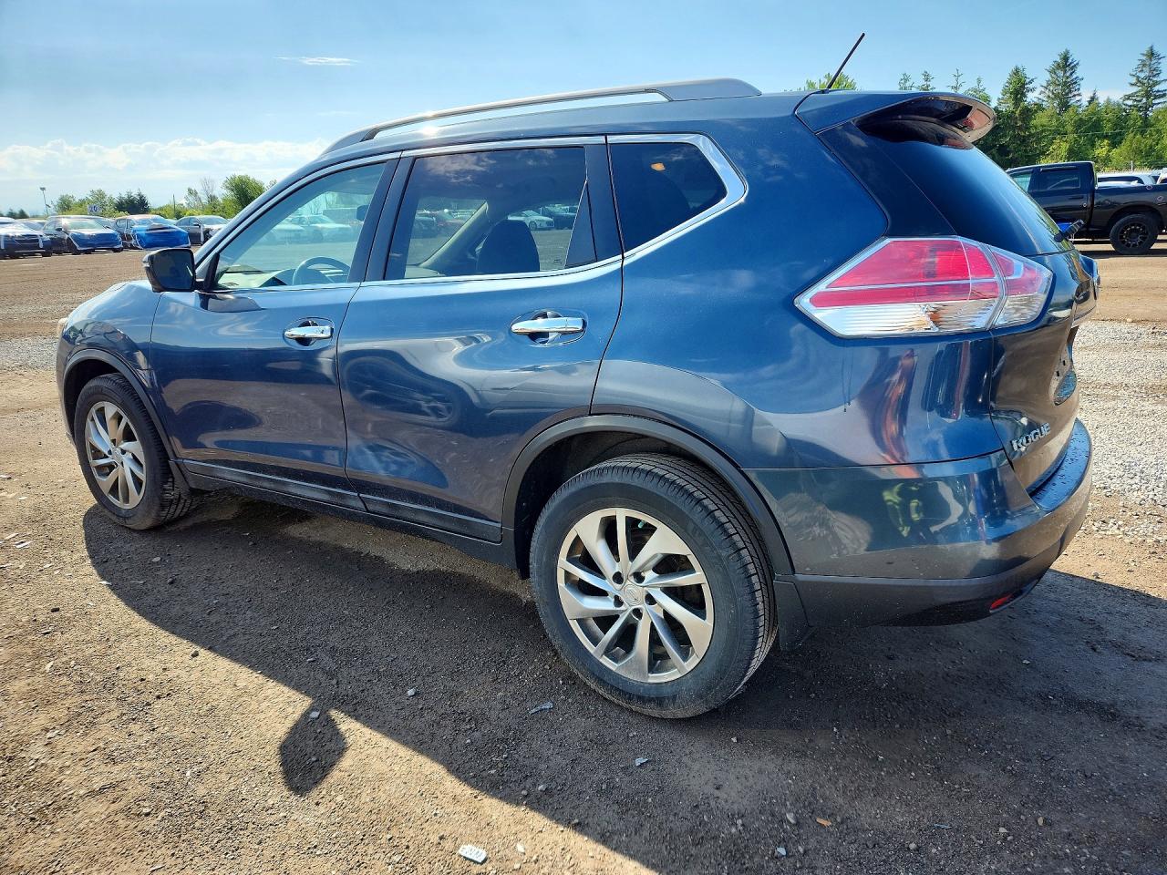 2014 Nissan Rogue S Blue vin: 5N1AT2MV3EC862451