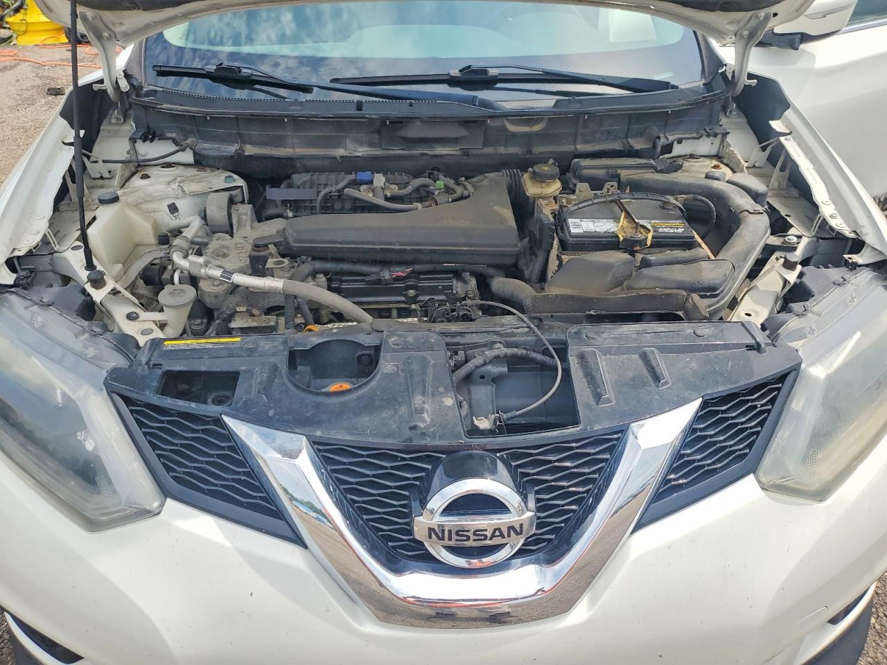 2014 Nissan Rogue Sv White vin: 5N1AT2MV3EC871344