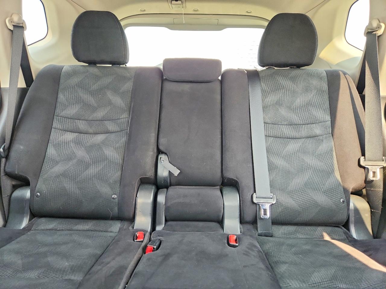 2015 Nissan Rogue Sv Black vin: 5N1AT2MV3FC767681
