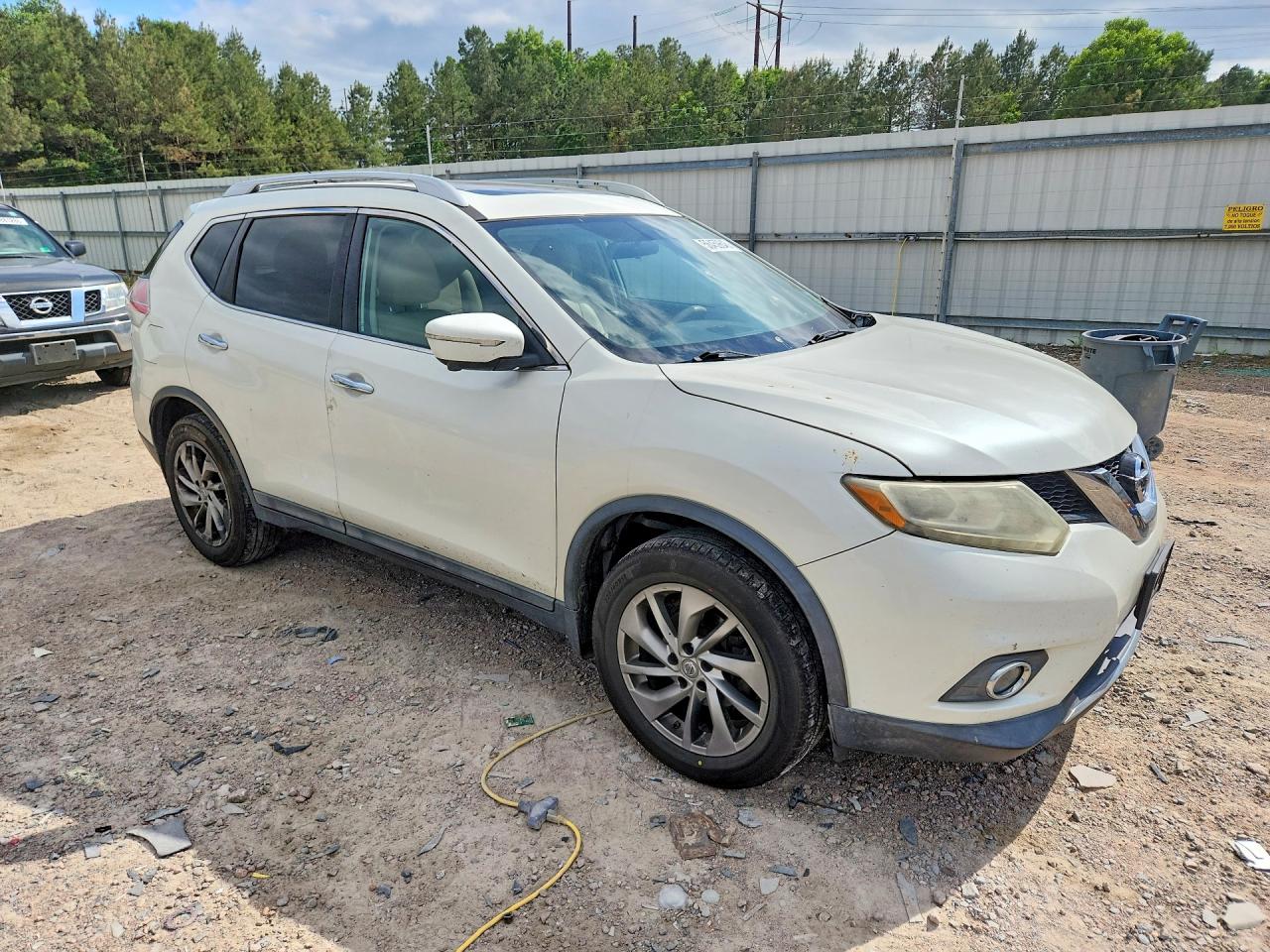 2015 Nissan Rogue Sl Cream vin: 5N1AT2MV3FC776056