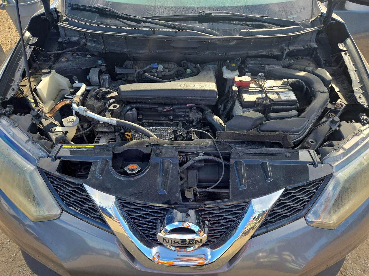 2015 Nissan Rogue S Silver vin: 5N1AT2MV3FC815907