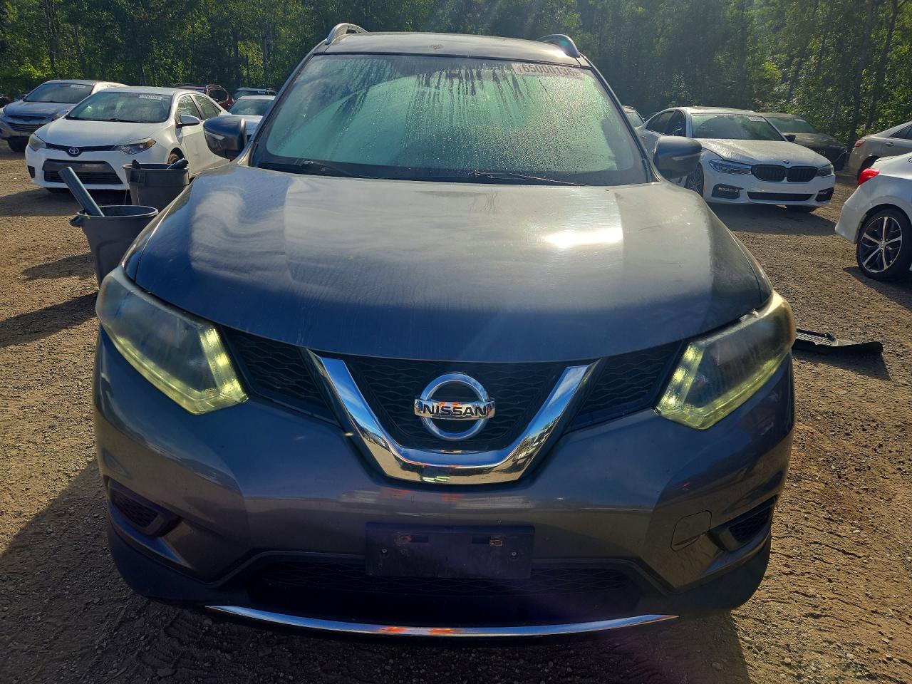 2015 Nissan Rogue S Silver vin: 5N1AT2MV3FC815907