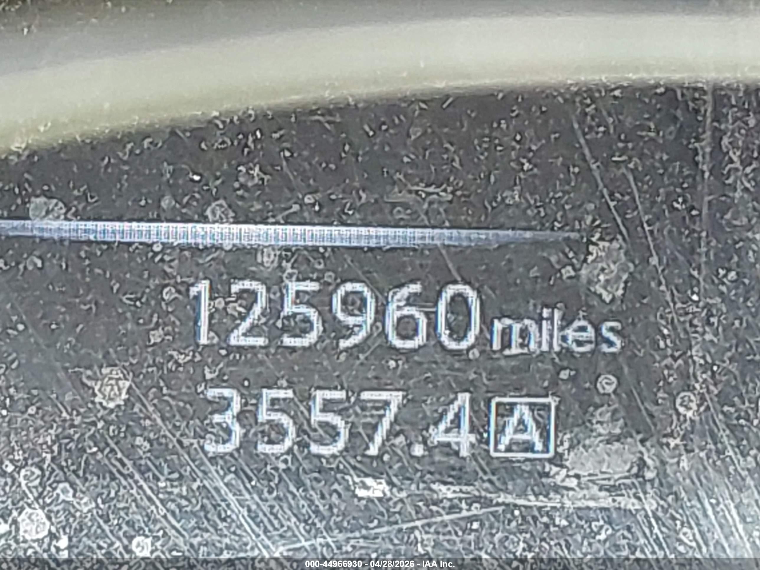 2015 Nissan Rogue S White vin: 5N1AT2MV3FC818368