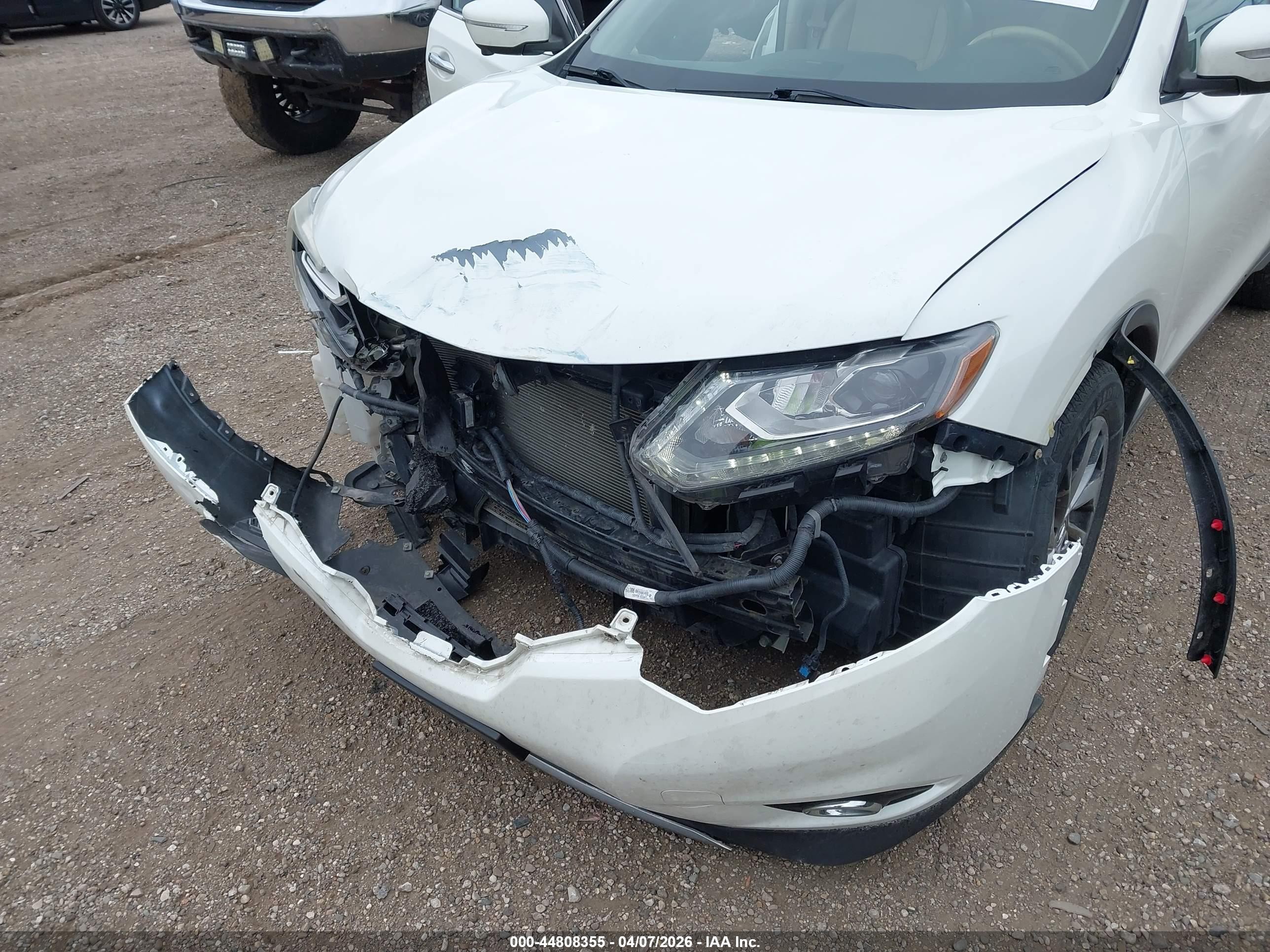 2015 Nissan Rogue Sl White vin: 5N1AT2MV3FC818497