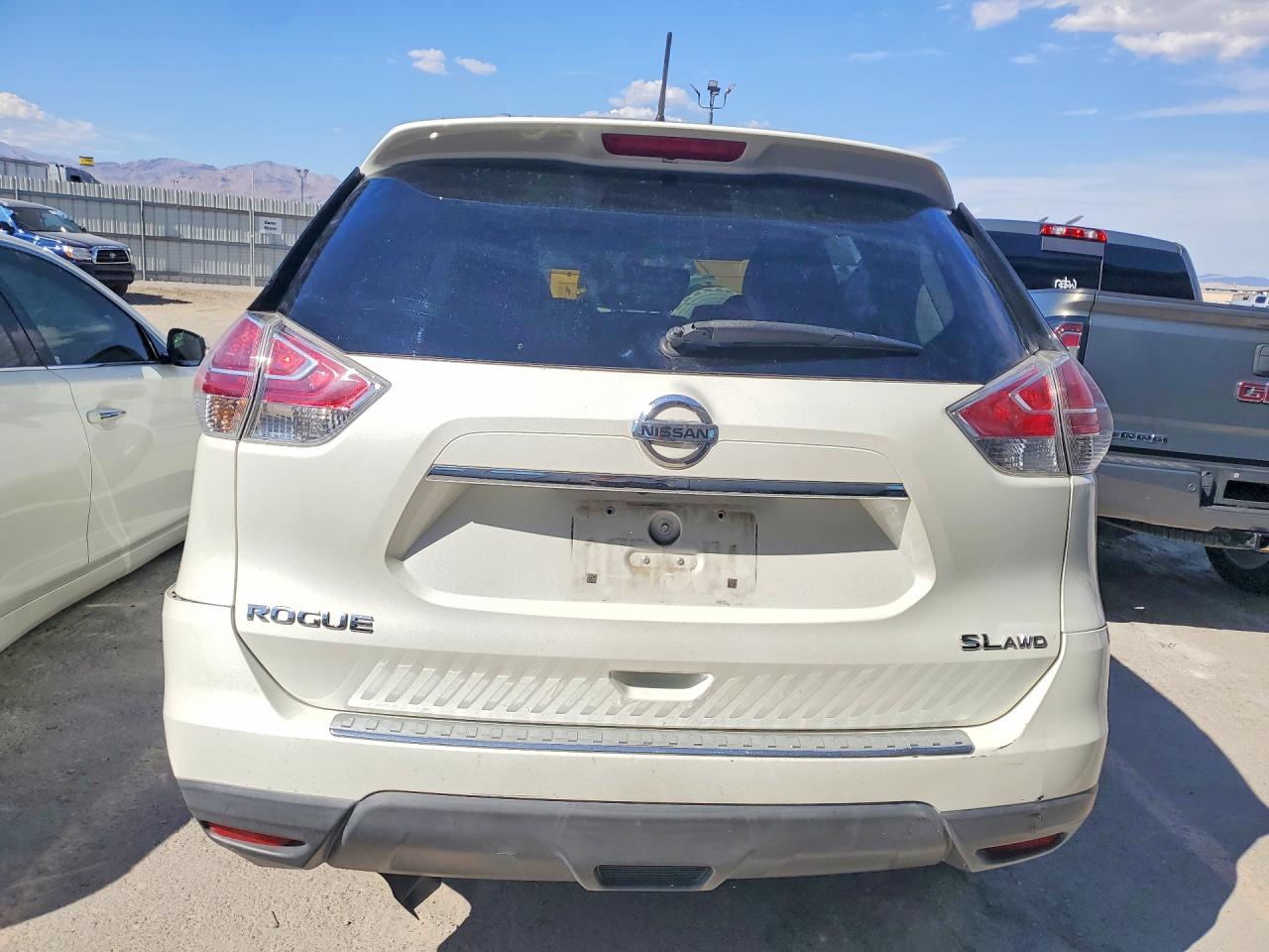 2015 Nissan Rogue Sl White vin: 5N1AT2MV3FC824851