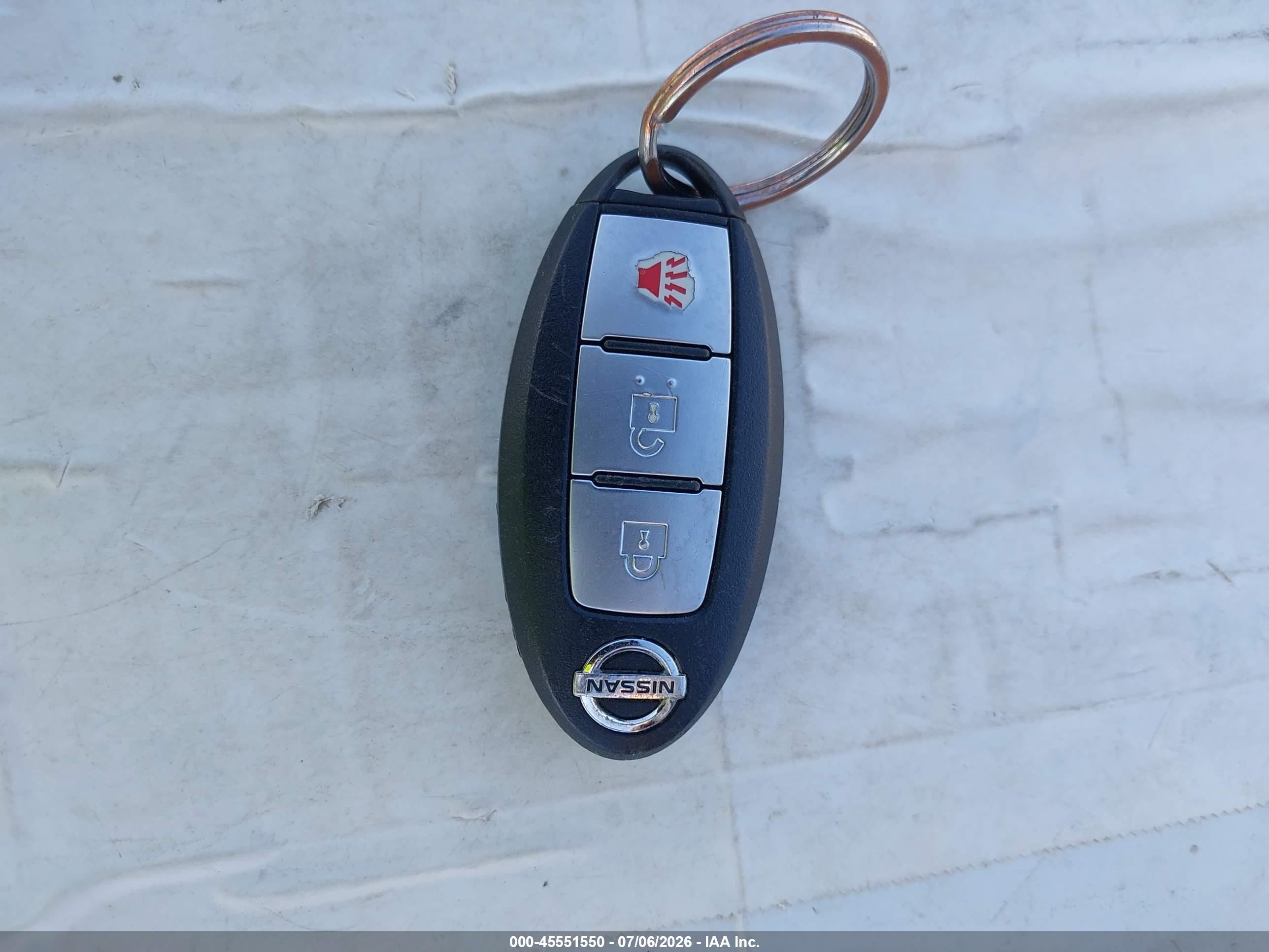 2015 Nissan Rogue Sv Серебряный vin: 5N1AT2MV3FC836238