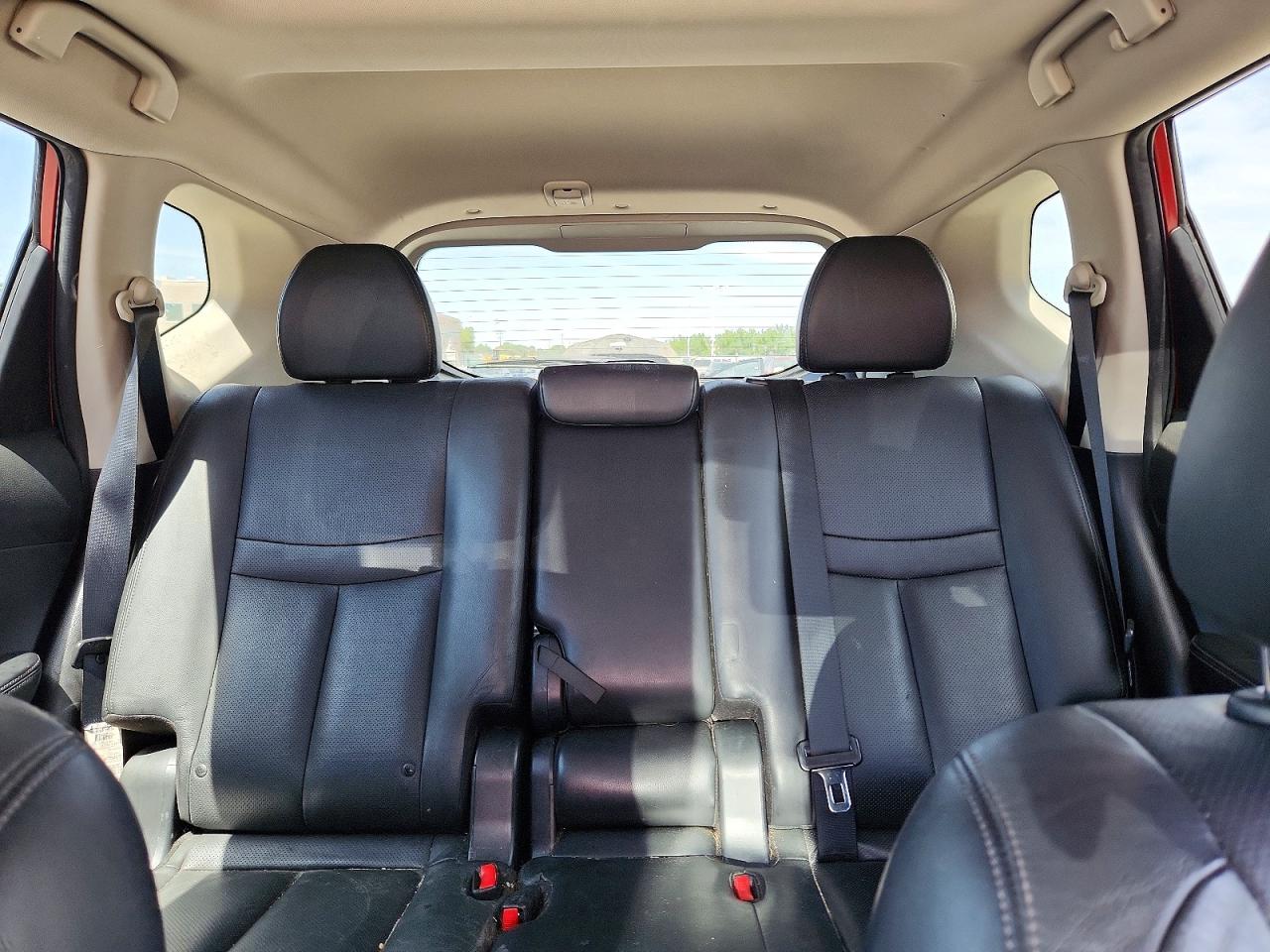 2015 Nissan Rogue Sl Red vin: 5N1AT2MV3FC839091