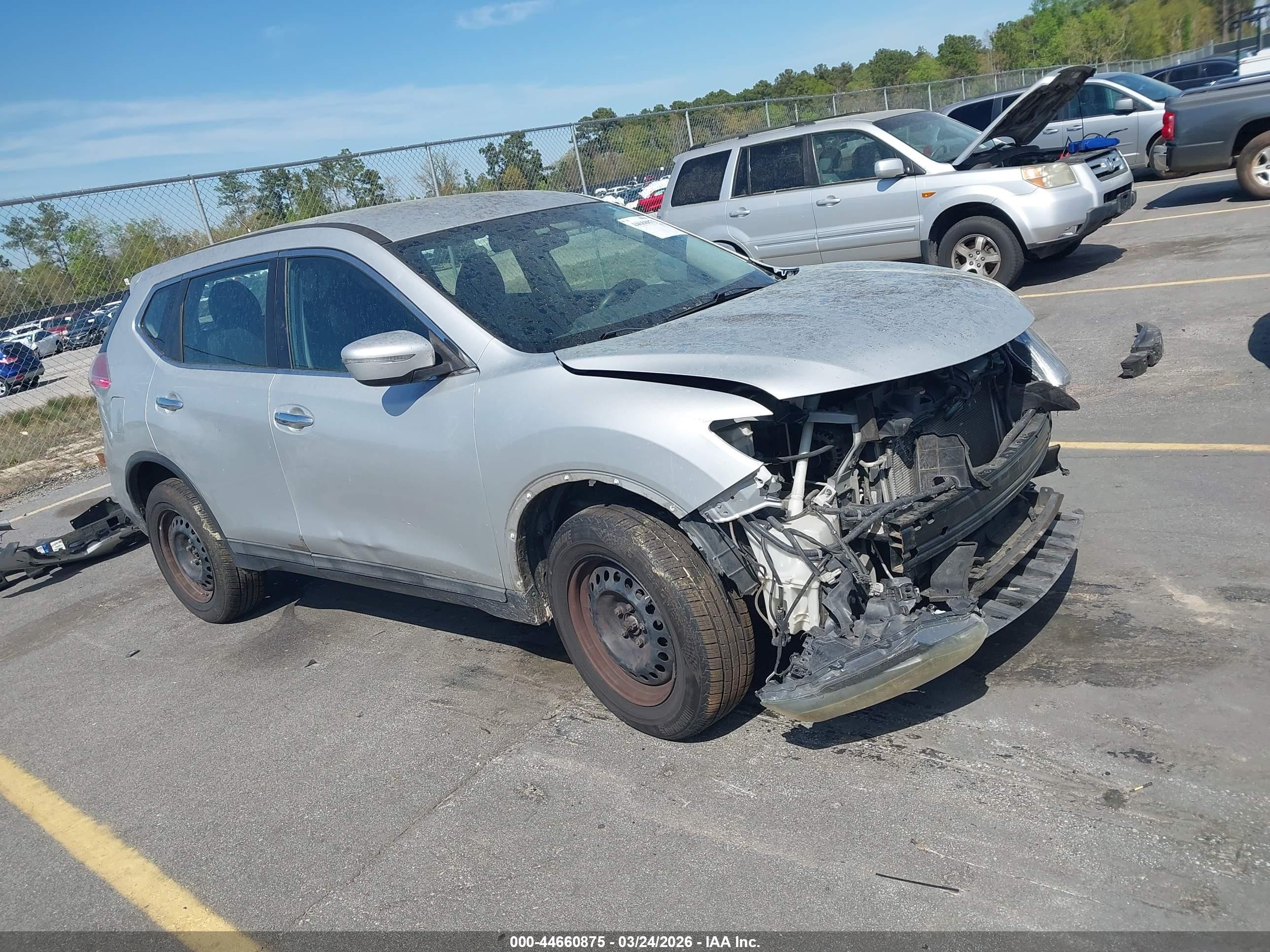 2015 Nissan Rogue S/sl/sv Silver vin: 5N1AT2MV3FC870390