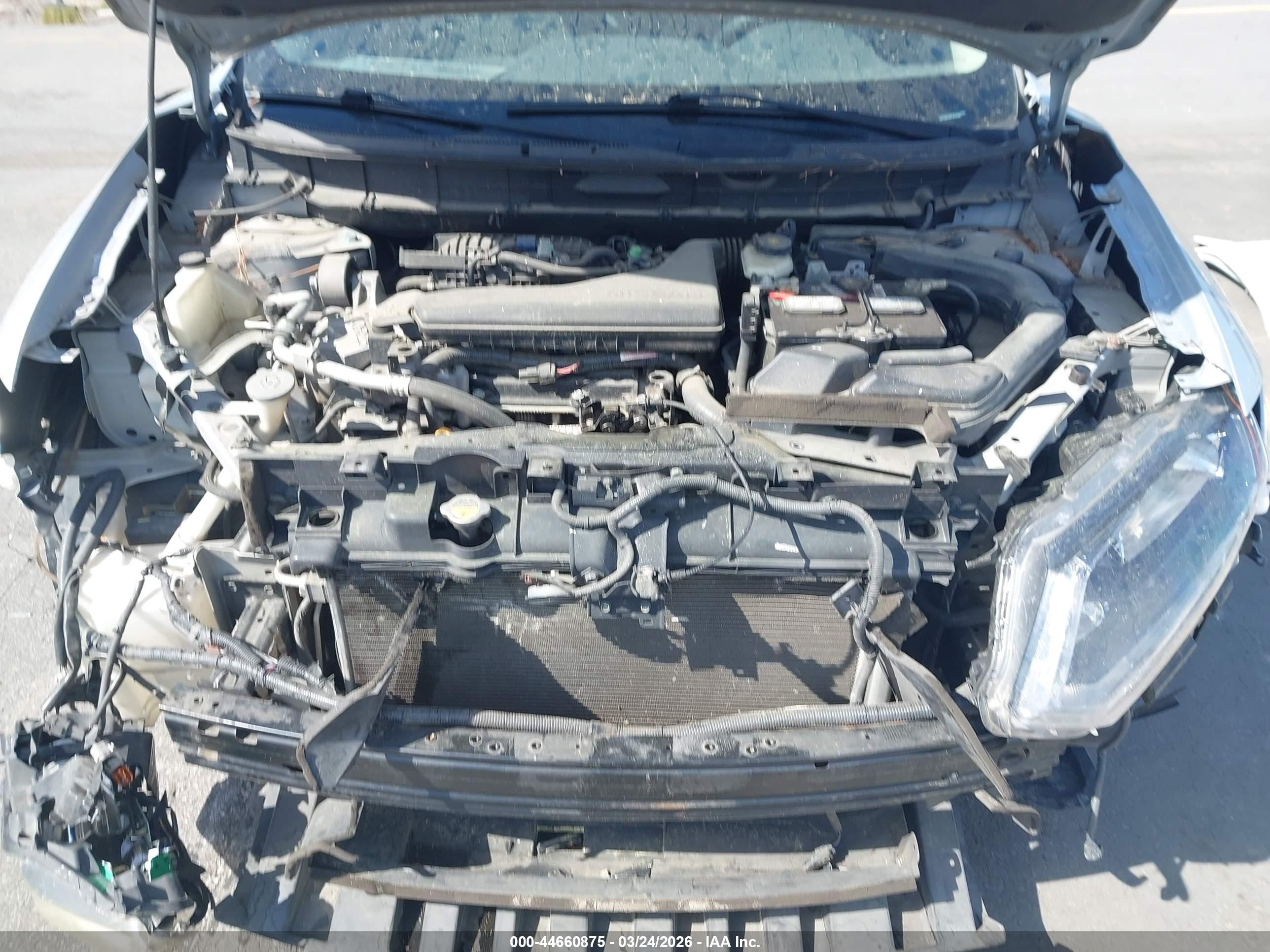 2015 Nissan Rogue S/sl/sv Silver vin: 5N1AT2MV3FC870390