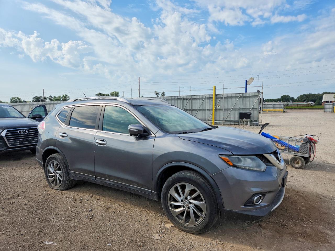 2015 Nissan Rogue S Gray vin: 5N1AT2MV3FC904649