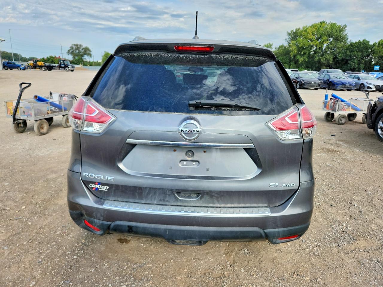 2015 Nissan Rogue S Gray vin: 5N1AT2MV3FC904649