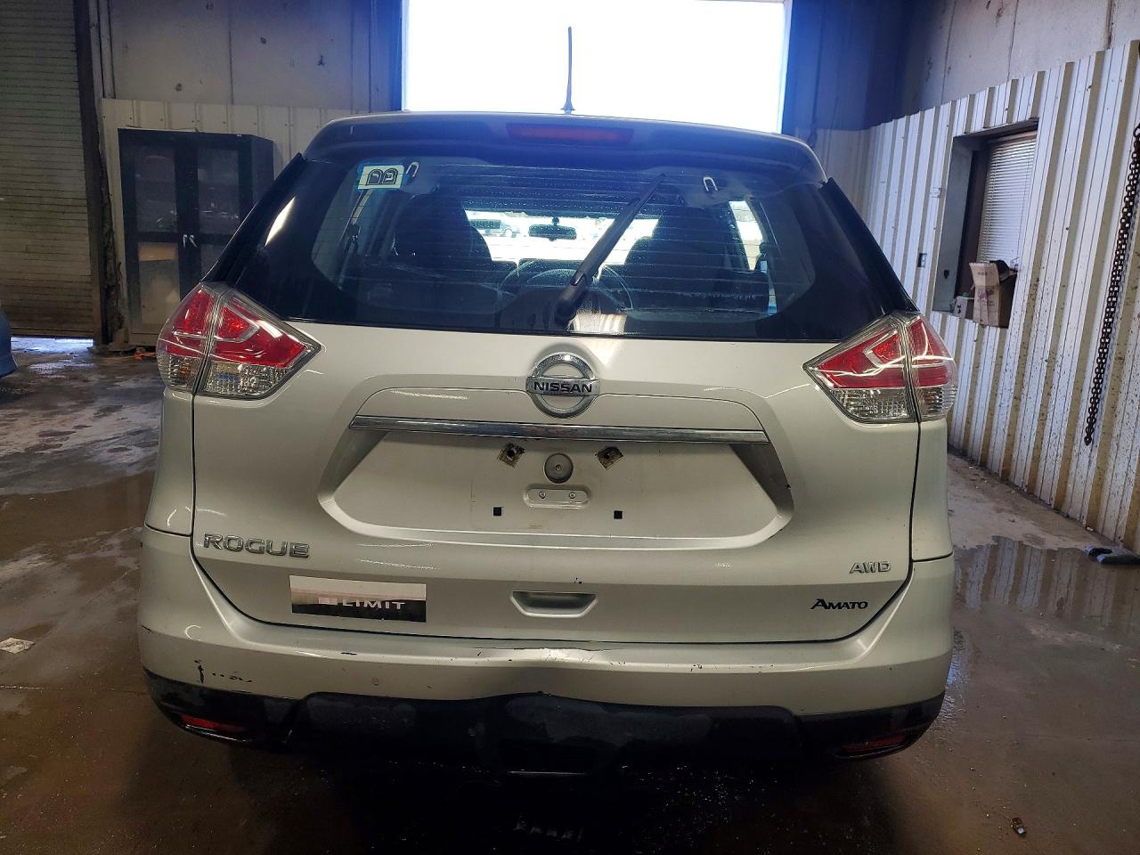 2015 Nissan Rogue S Серебряный vin: 5N1AT2MV3FC909446