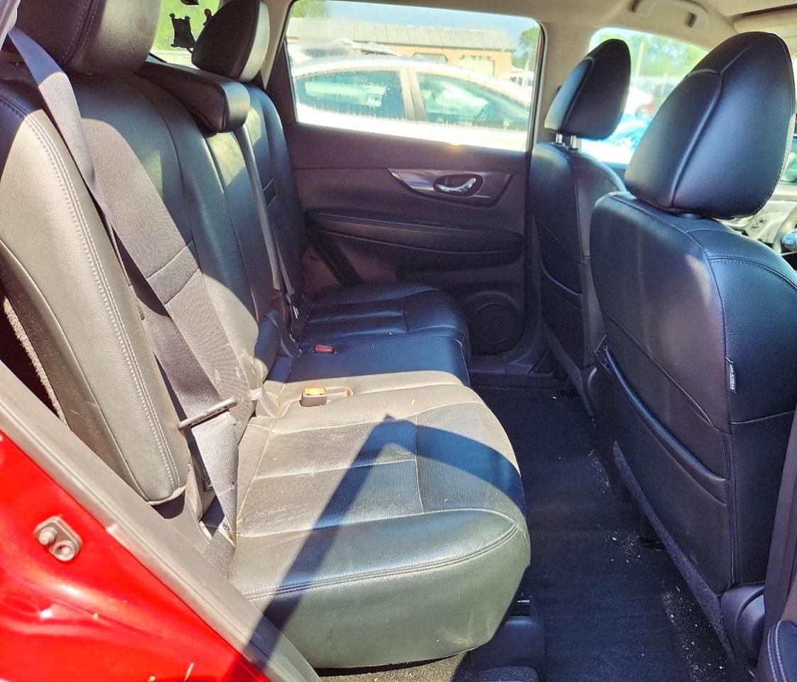 2015 Nissan Rogue Sl Red vin: 5N1AT2MV3FC918521
