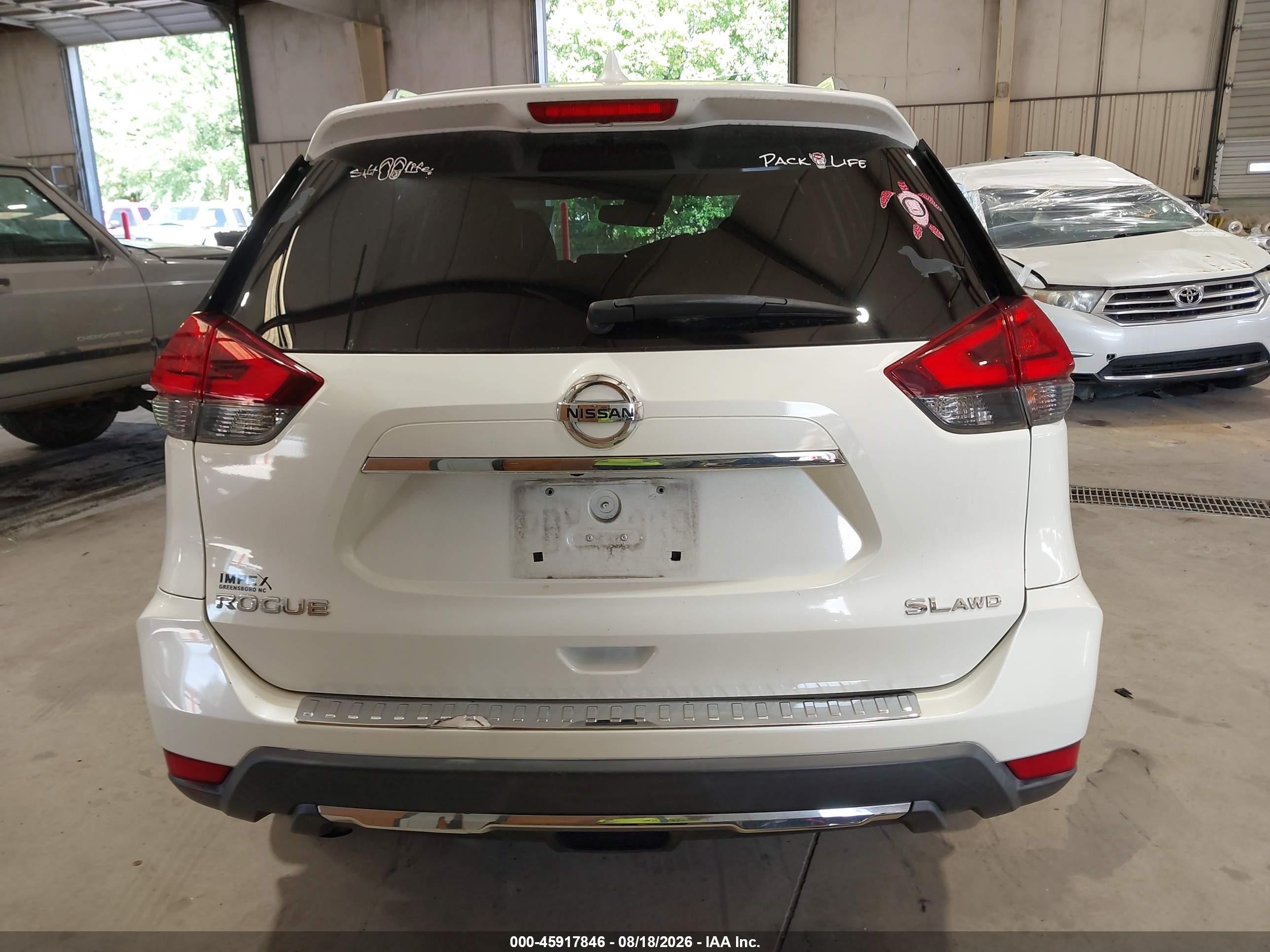 2017 Nissan Rogue Sl White vin: 5N1AT2MV3HC780353
