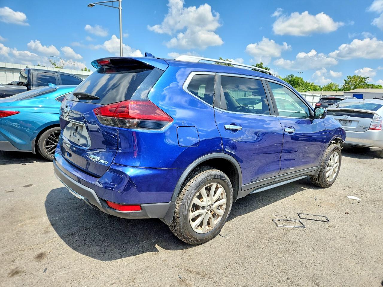 2019 Nissan Rogue S Blue vin: 5N1AT2MV3KC812256