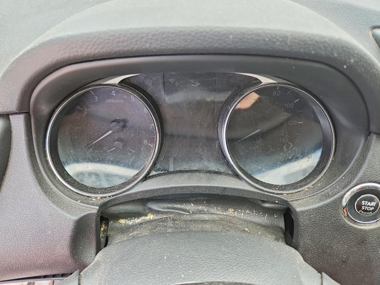 2014 Nissan Rogue Sv Серебряный vin: 5N1AT2MV4EC751813