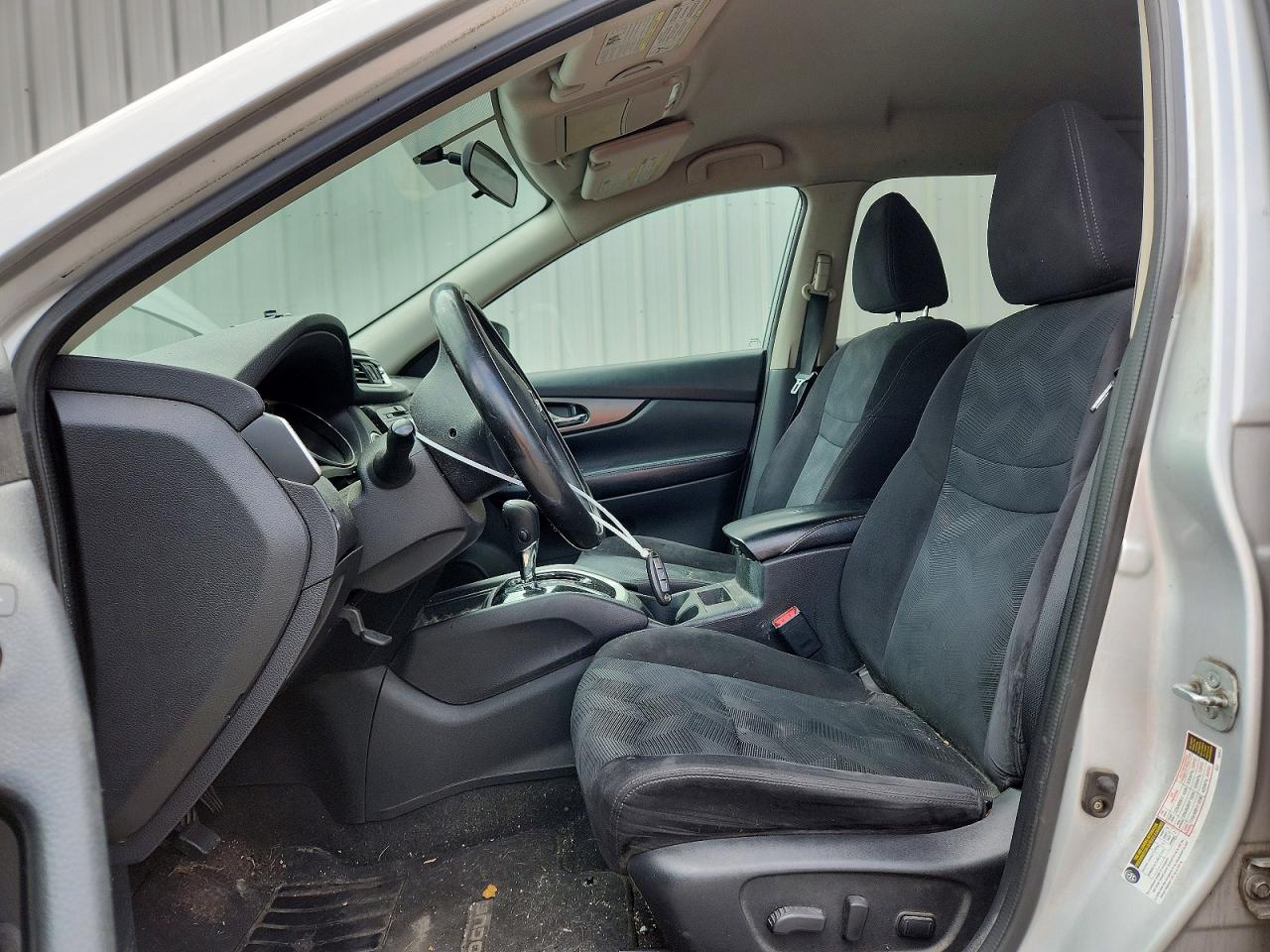 2014 Nissan Rogue Sv Серебряный vin: 5N1AT2MV4EC751813