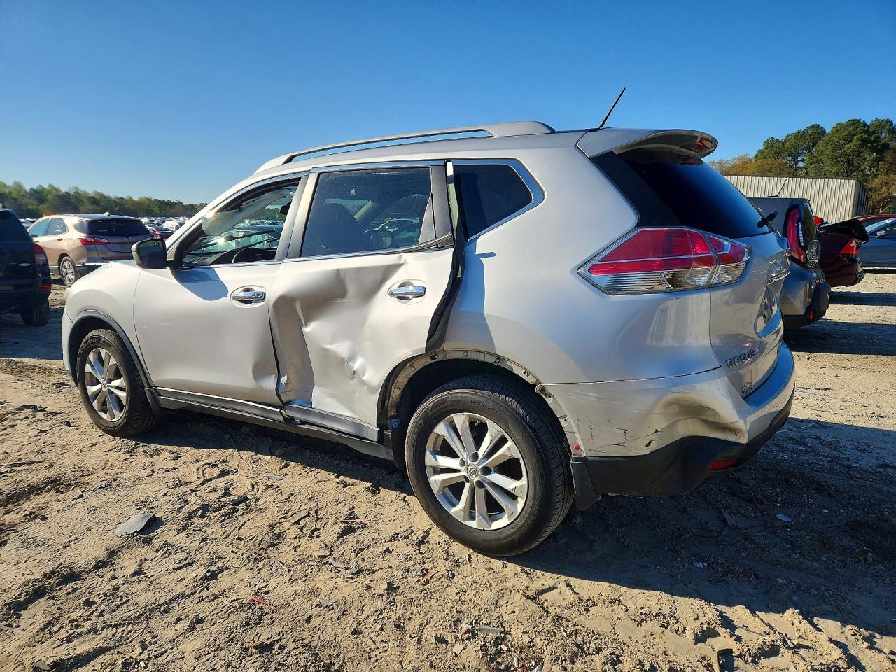 2014 Nissan Rogue Sv Silver vin: 5N1AT2MV4EC764870