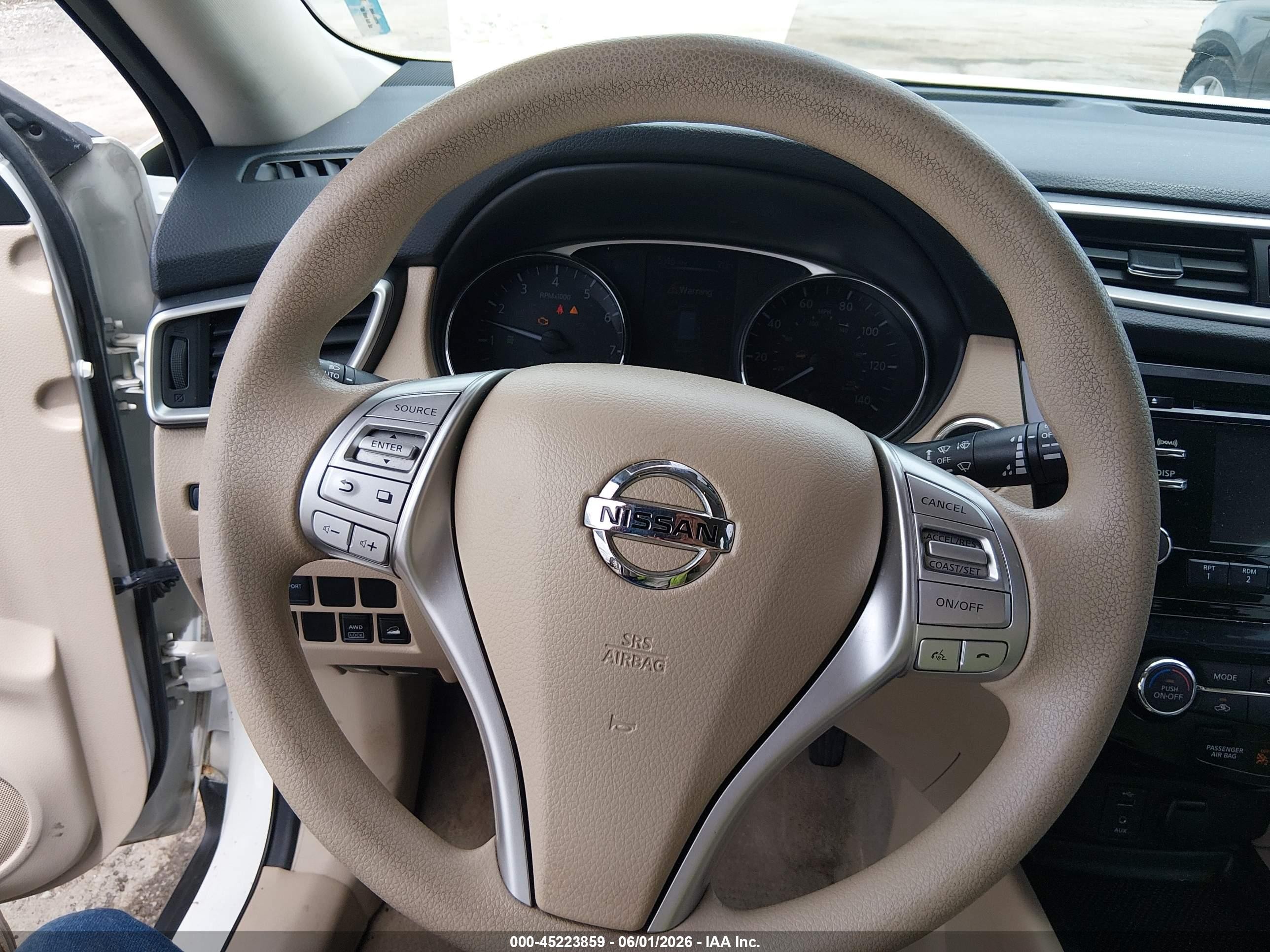 2014 Nissan Rogue Sv White vin: 5N1AT2MV4EC766151