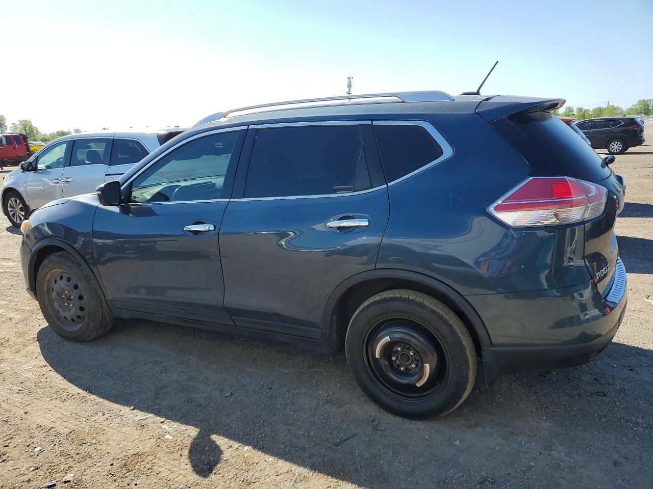 2014 Nissan Rogue S Teal vin: 5N1AT2MV4EC834125