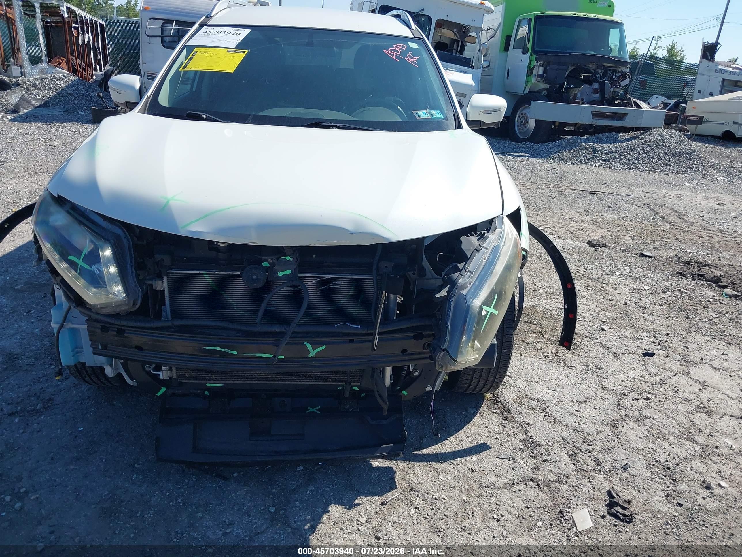 2015 Nissan Rogue Sl White vin: 5N1AT2MV4FC775787