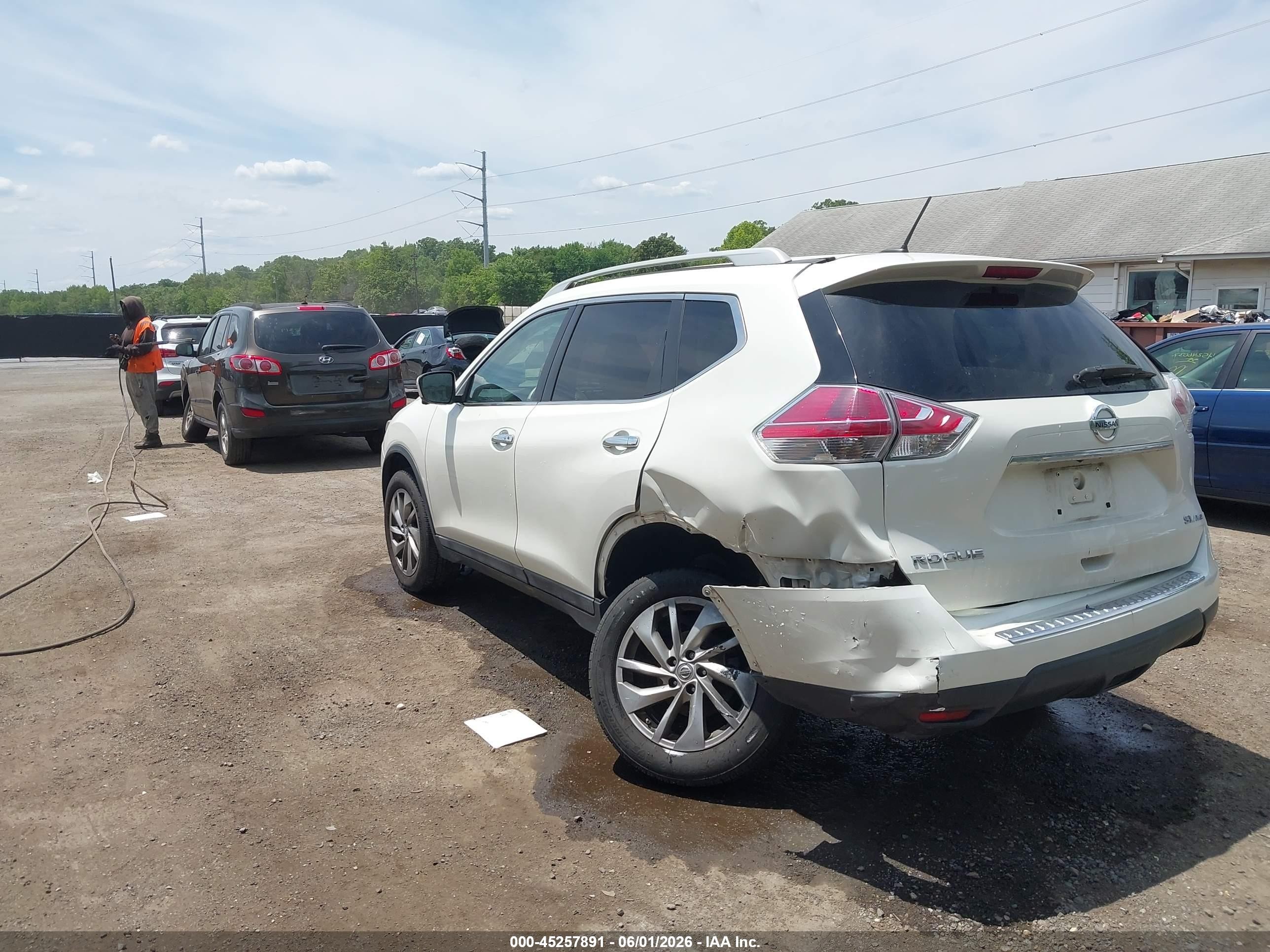 2015 Nissan Rogue Sl White vin: 5N1AT2MV4FC776759