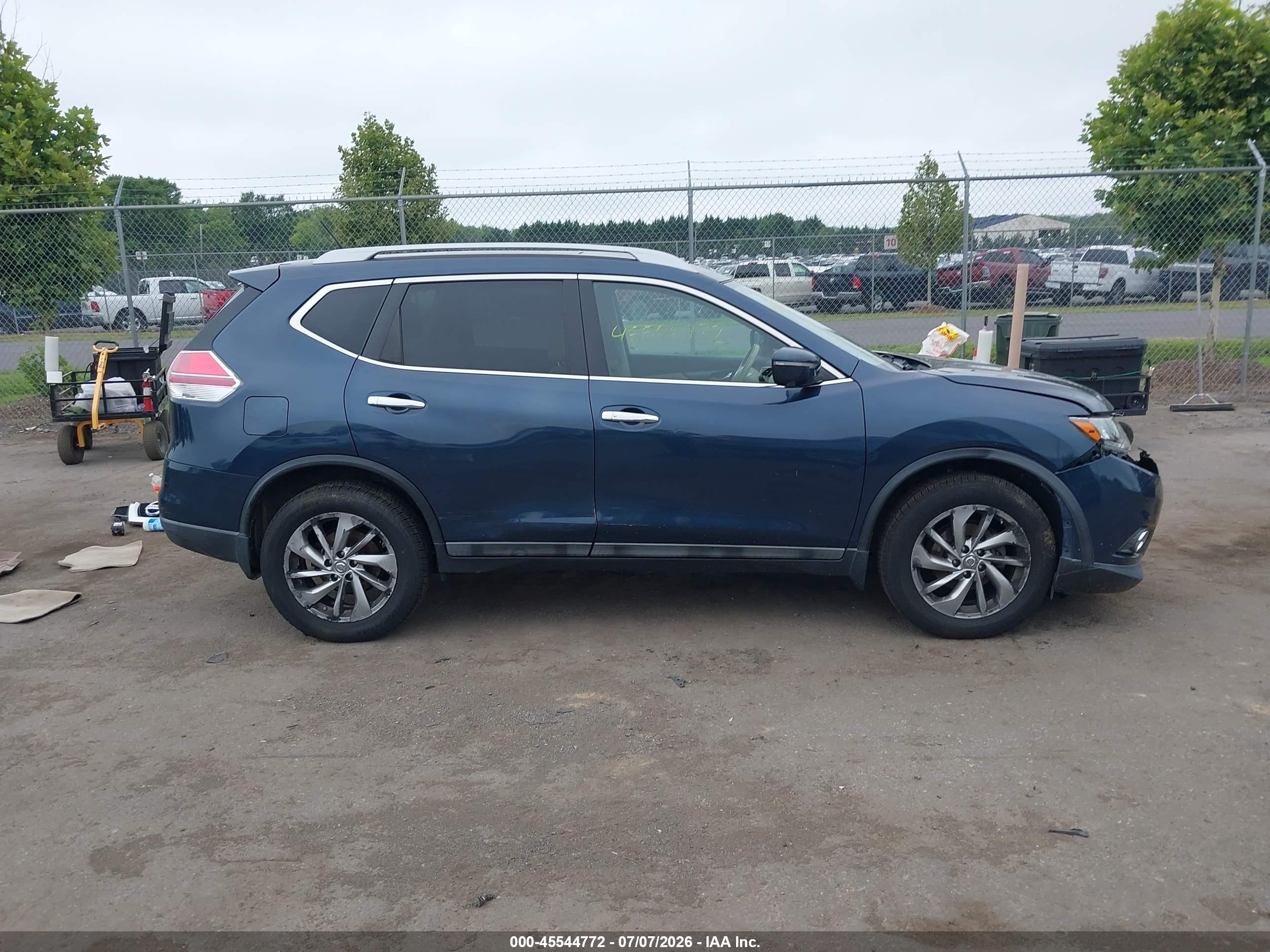 2015 Nissan Rogue Sl Blue vin: 5N1AT2MV4FC778883