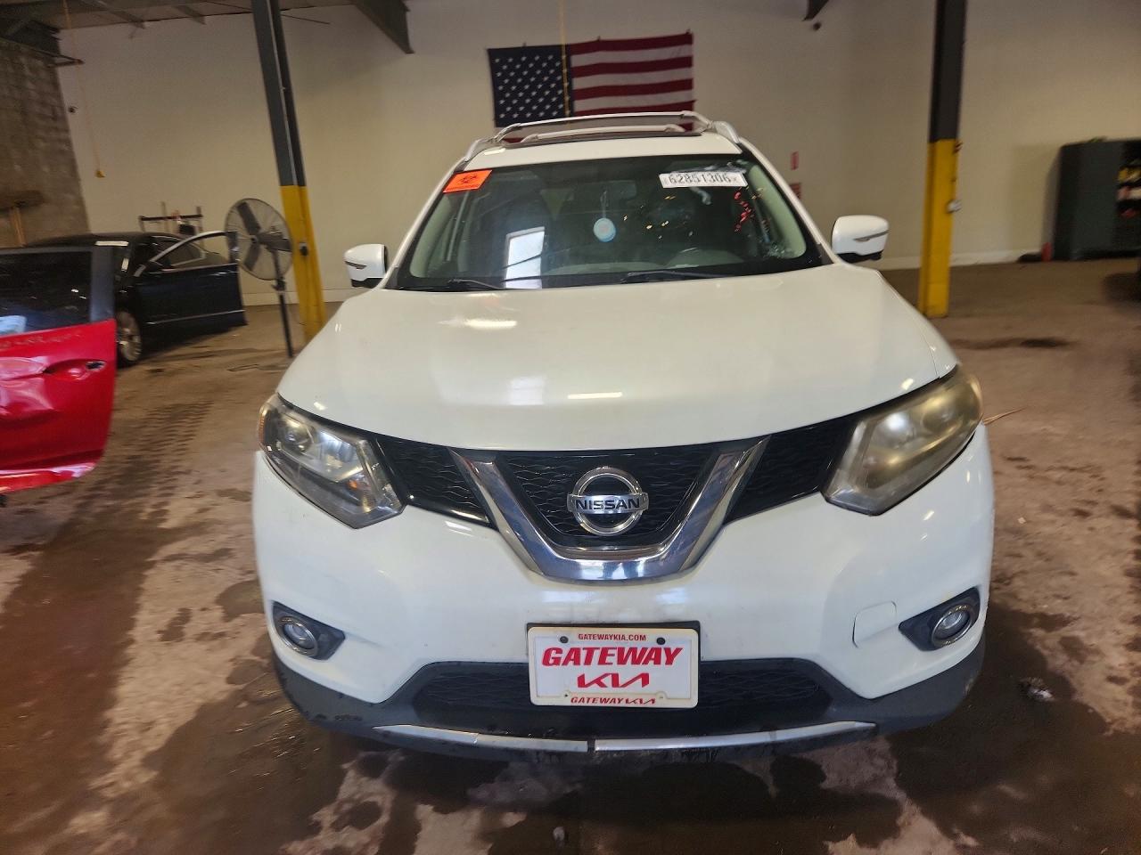 2015 Nissan Rogue Sl White vin: 5N1AT2MV4FC802177