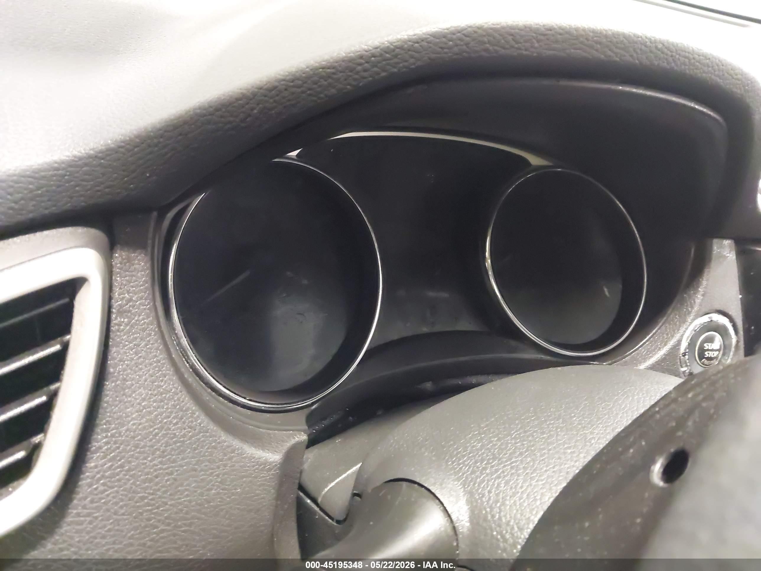 2015 Nissan Rogue Sv Black vin: 5N1AT2MV4FC817939