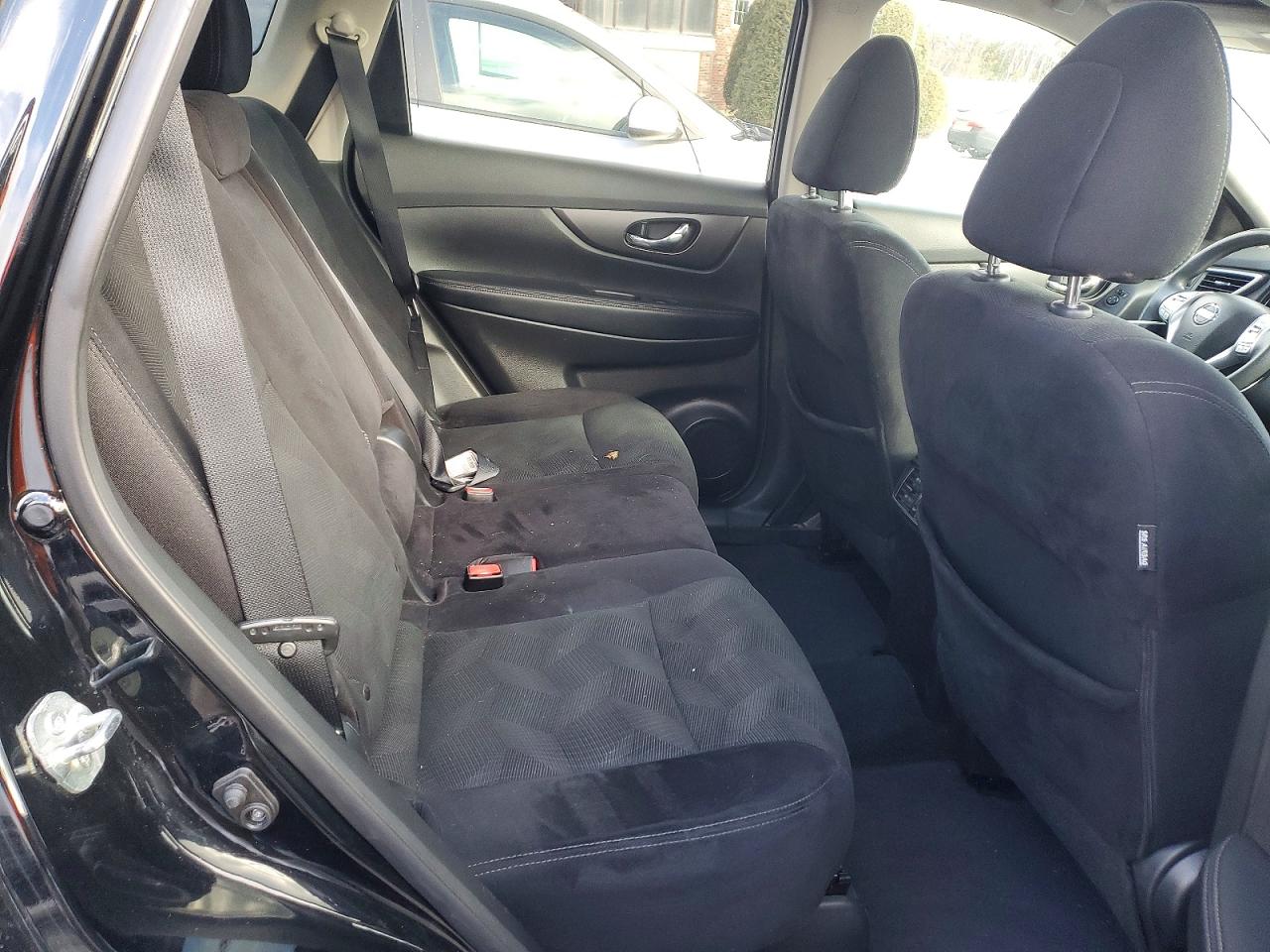 2015 Niss Rogue Sv Black vin: 5N1AT2MV4FC827127