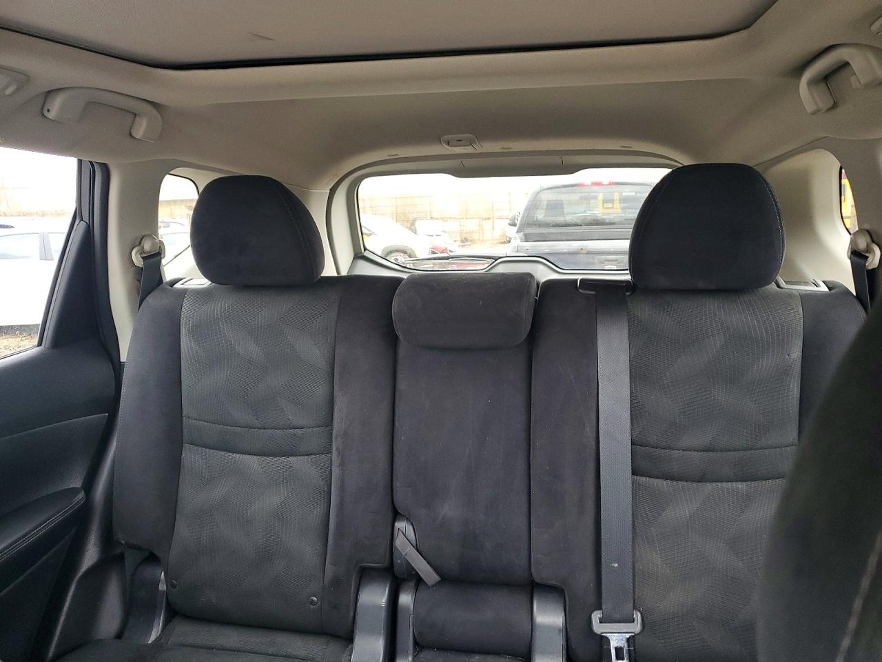 2015 Nissan Rogue S Blue vin: 5N1AT2MV4FC872360