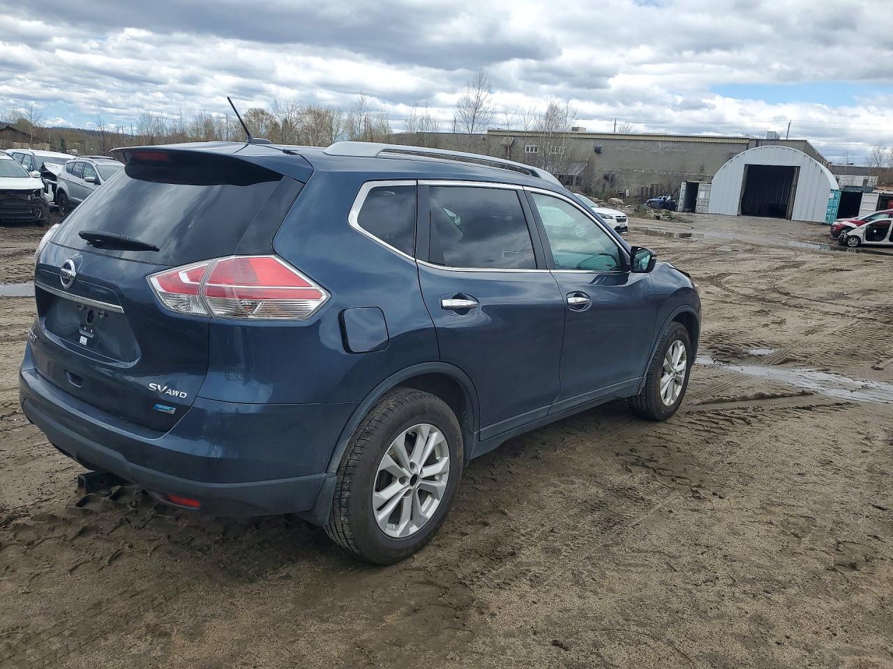2015 Nissan Rogue S Blue vin: 5N1AT2MV4FC872360
