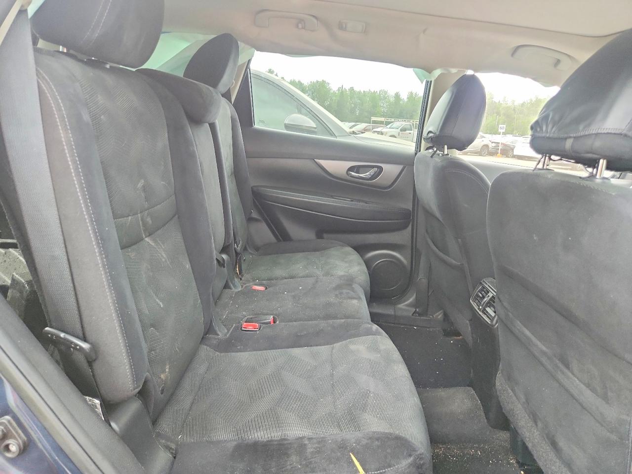 2015 Nissan Rogue S Blue vin: 5N1AT2MV4FC874870