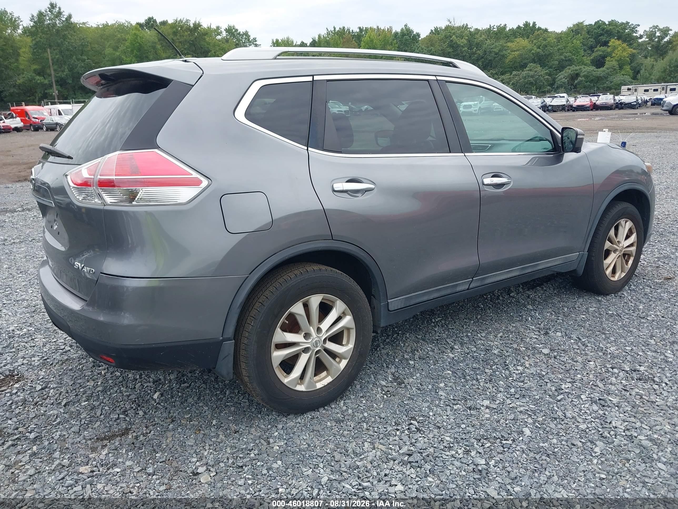 2015 Nissan Rogue Sv Серый vin: 5N1AT2MV4FC877316