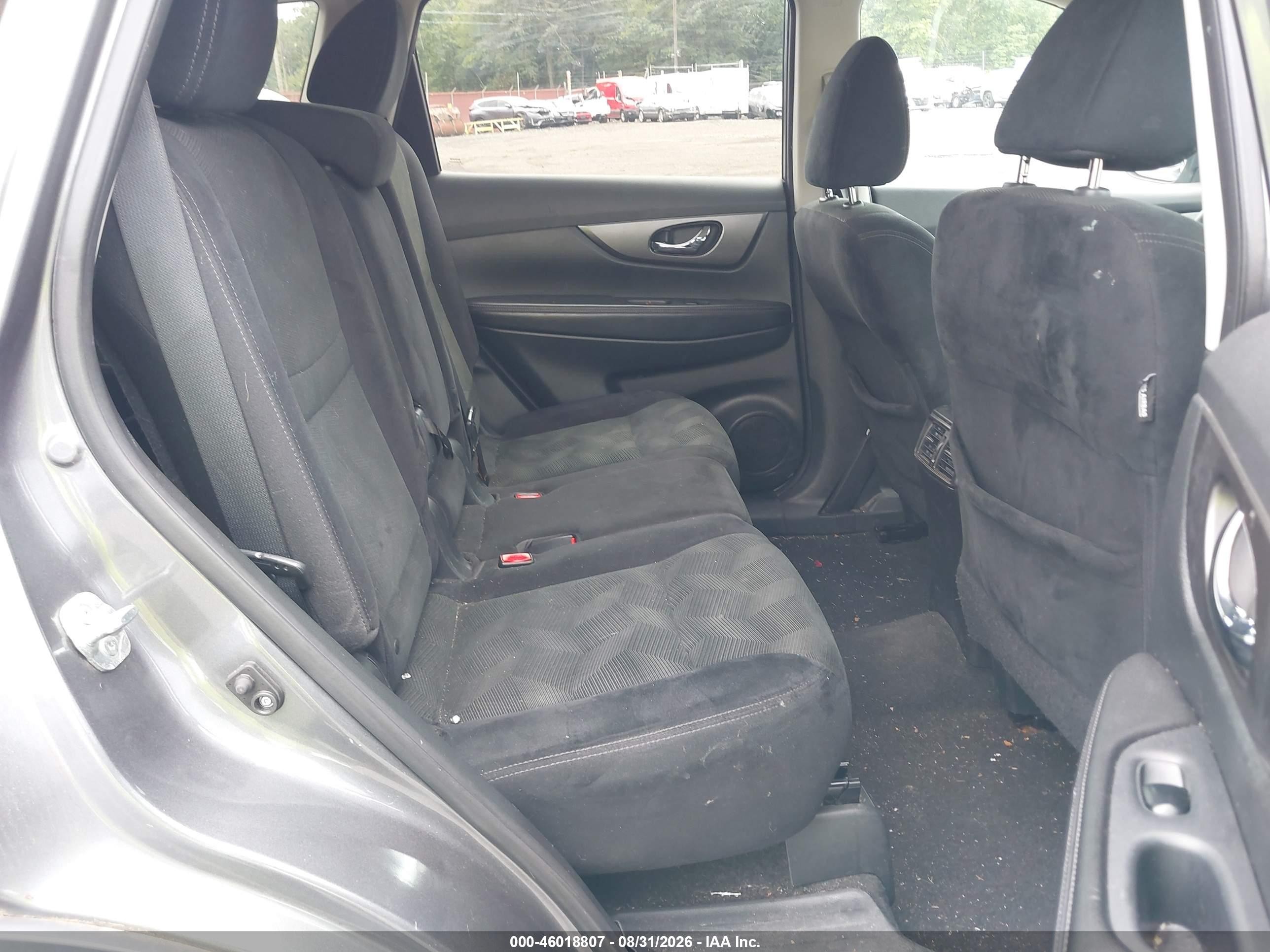 2015 Nissan Rogue Sv Серый vin: 5N1AT2MV4FC877316