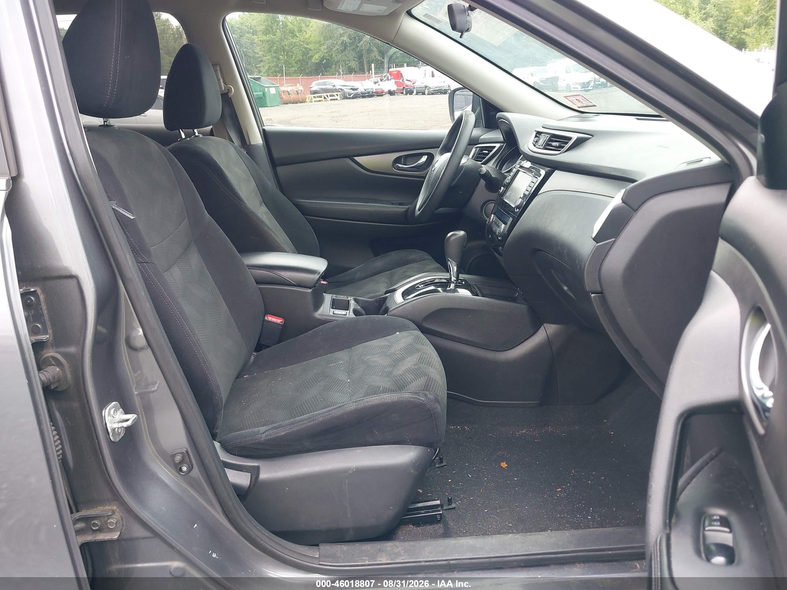 2015 Nissan Rogue Sv Серый vin: 5N1AT2MV4FC877316