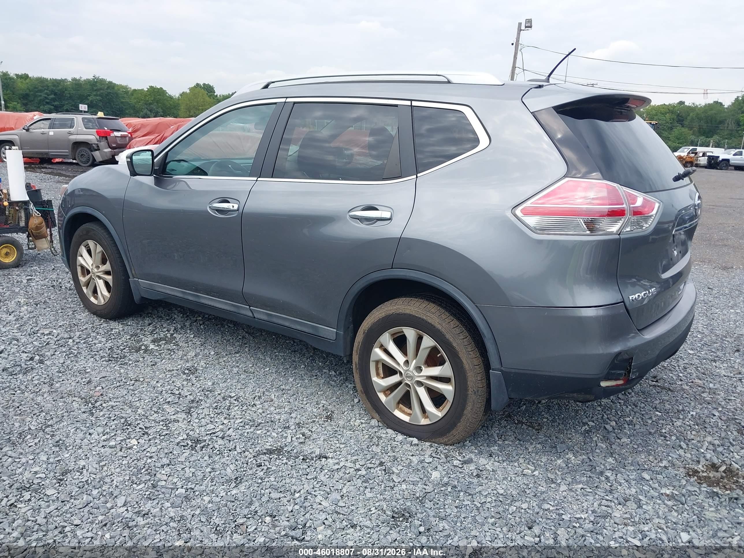 2015 Nissan Rogue Sv Серый vin: 5N1AT2MV4FC877316