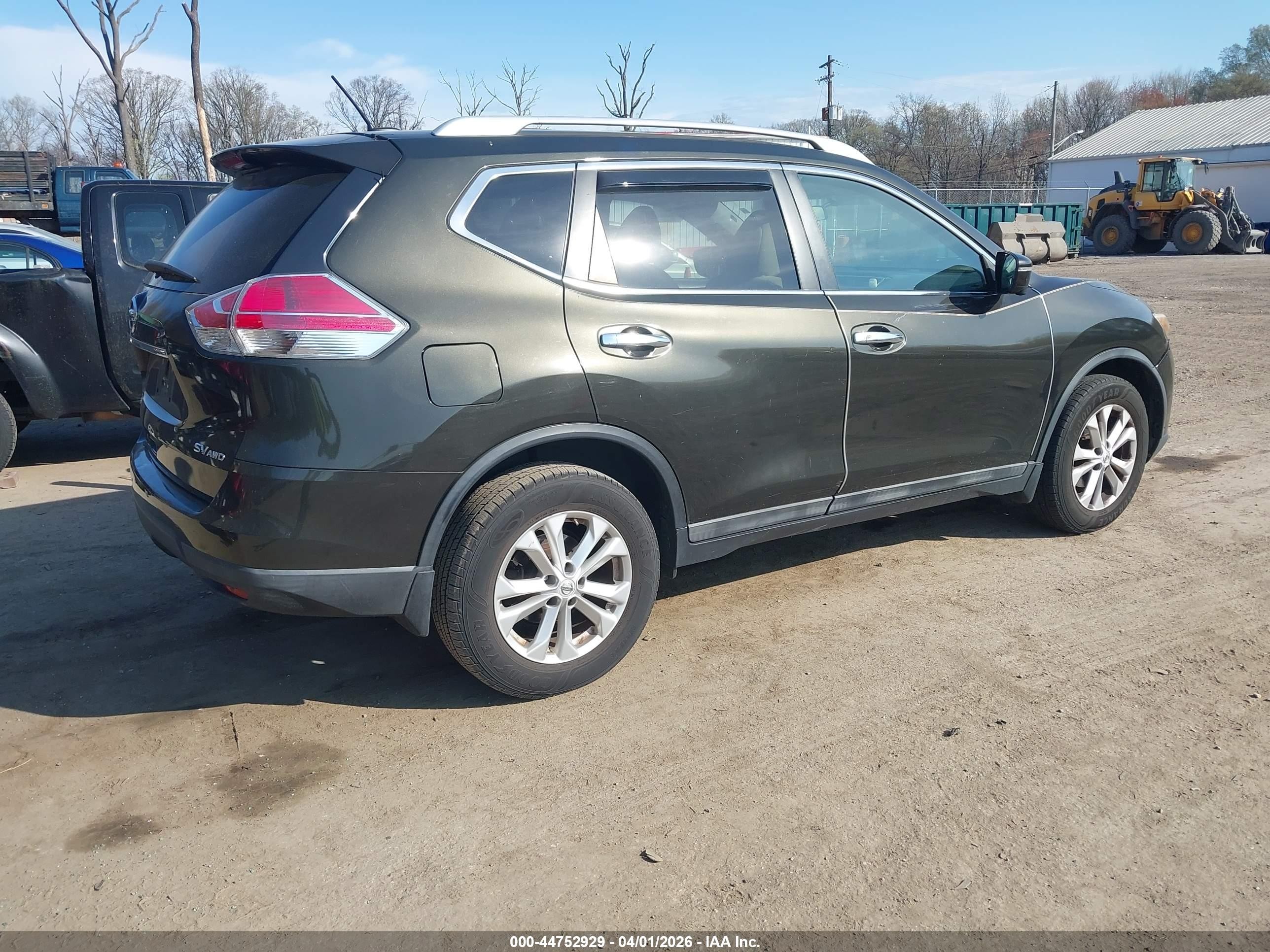 2015 Nissan Rogue Sv Dark Brown vin: 5N1AT2MV4FC891233