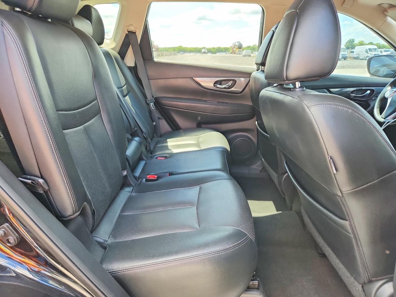 2015 Nissan Rogue Sl Черный vin: 5N1AT2MV4FC898716