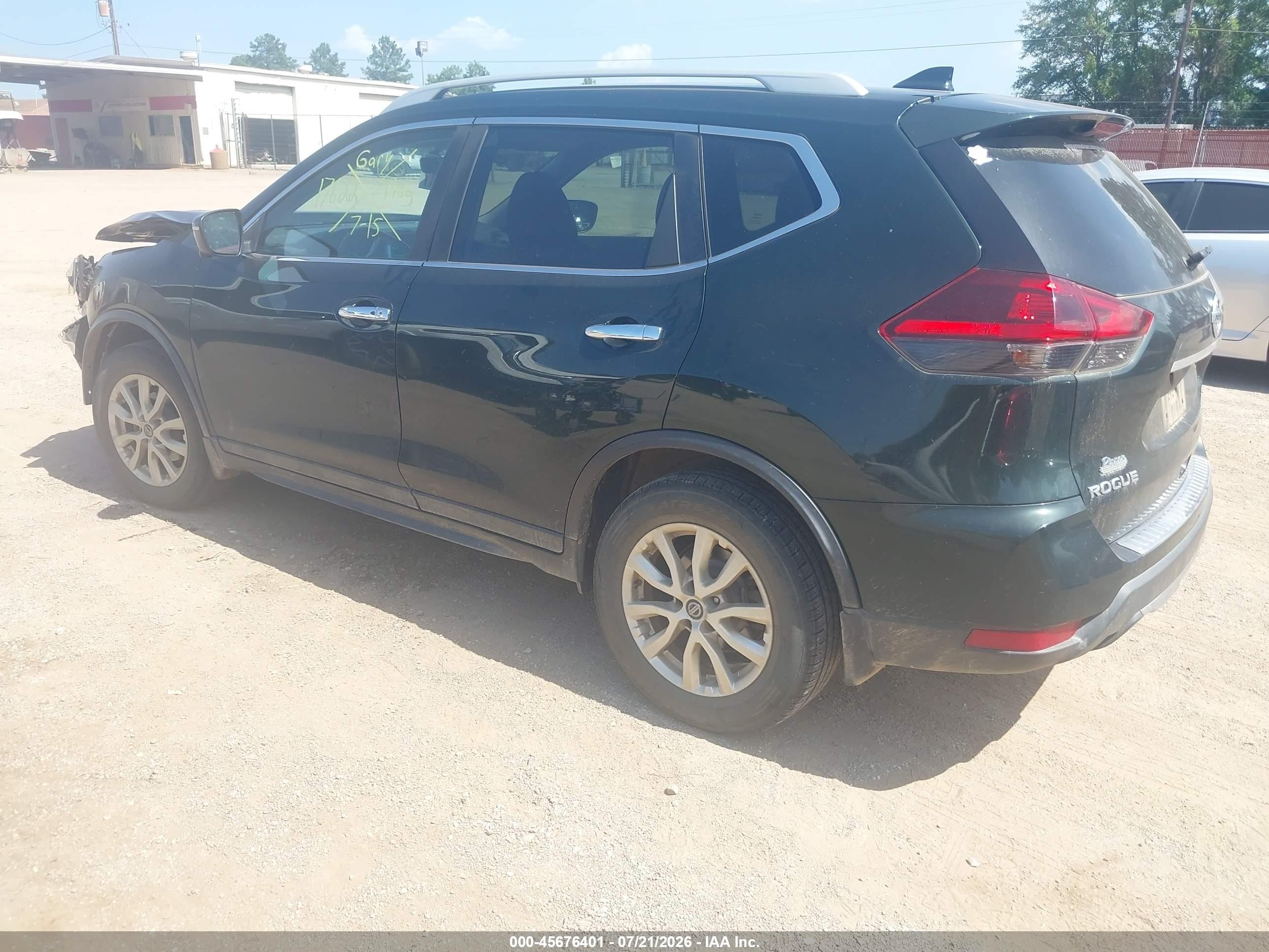2018 Nissan Rogue Sv Green vin: 5N1AT2MV4JC767911