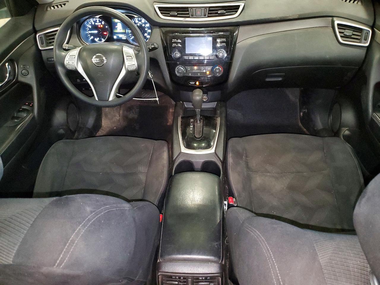 2014 Nissan Rogue S White vin: 5N1AT2MV5EC753652