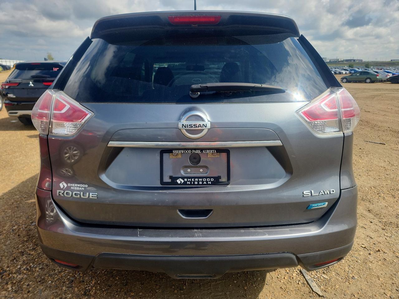 2014 Nissan Rogue S Gray vin: 5N1AT2MV5EC848907
