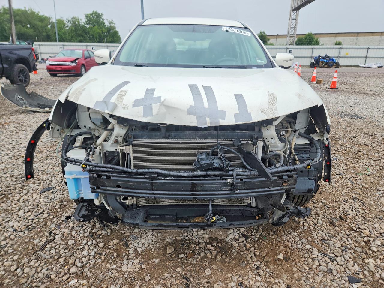 2014 Nissan Rogue S White vin: 5N1AT2MV5EC855033