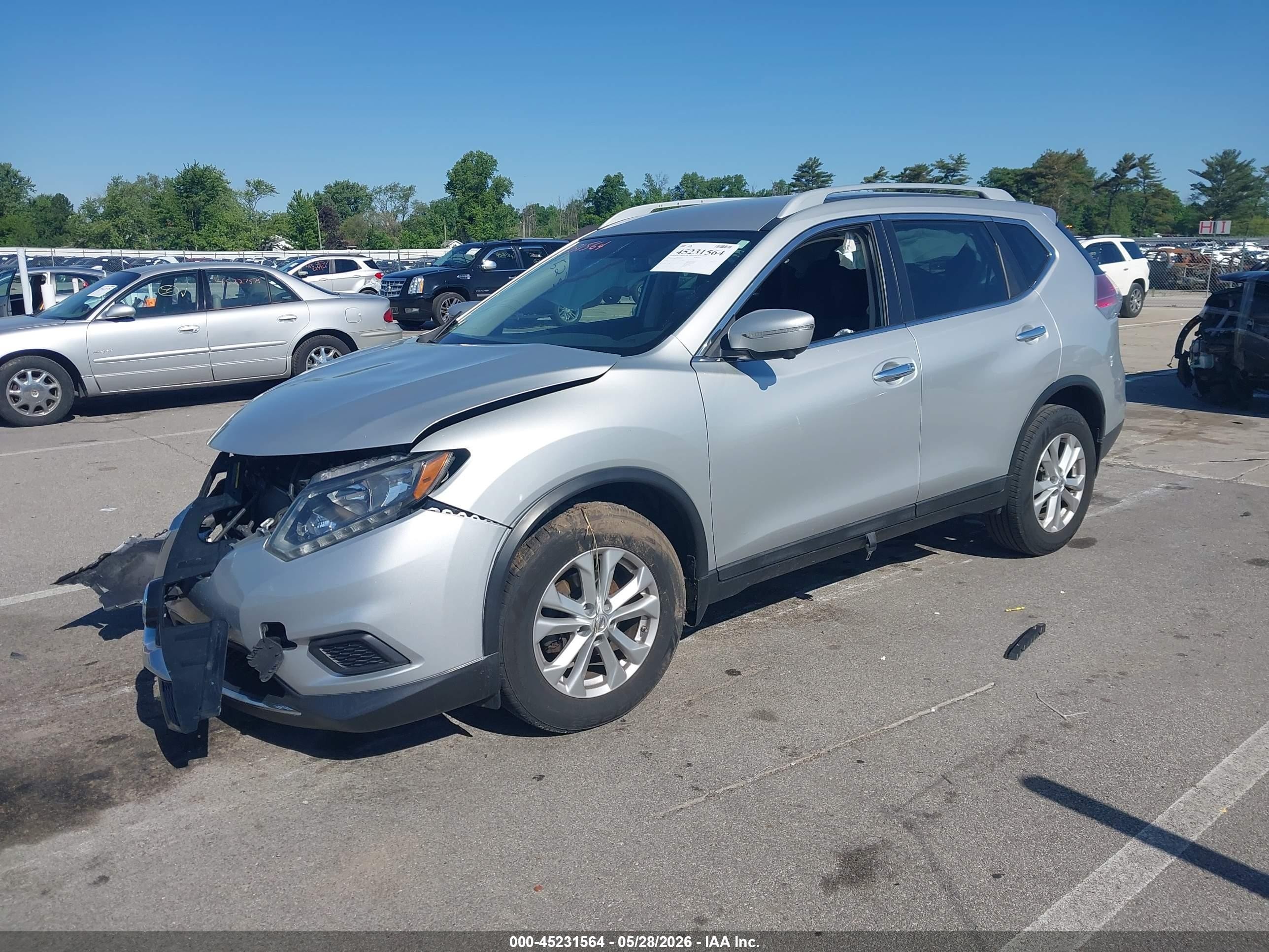 2015 Nissan Rogue Sv Silver vin: 5N1AT2MV5FC752213