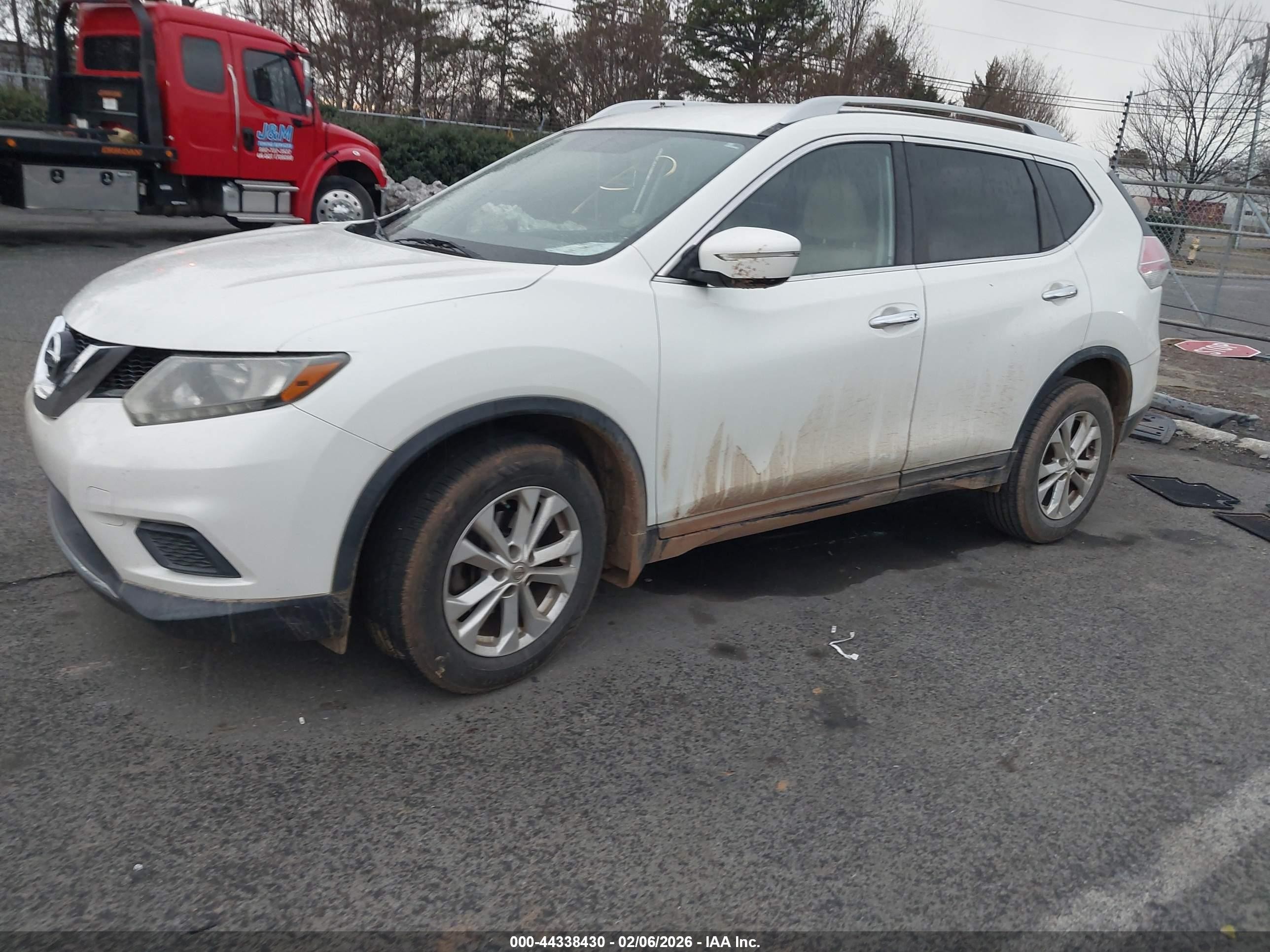 2015 Nissan Rogue Sv White vin: 5N1AT2MV5FC762935