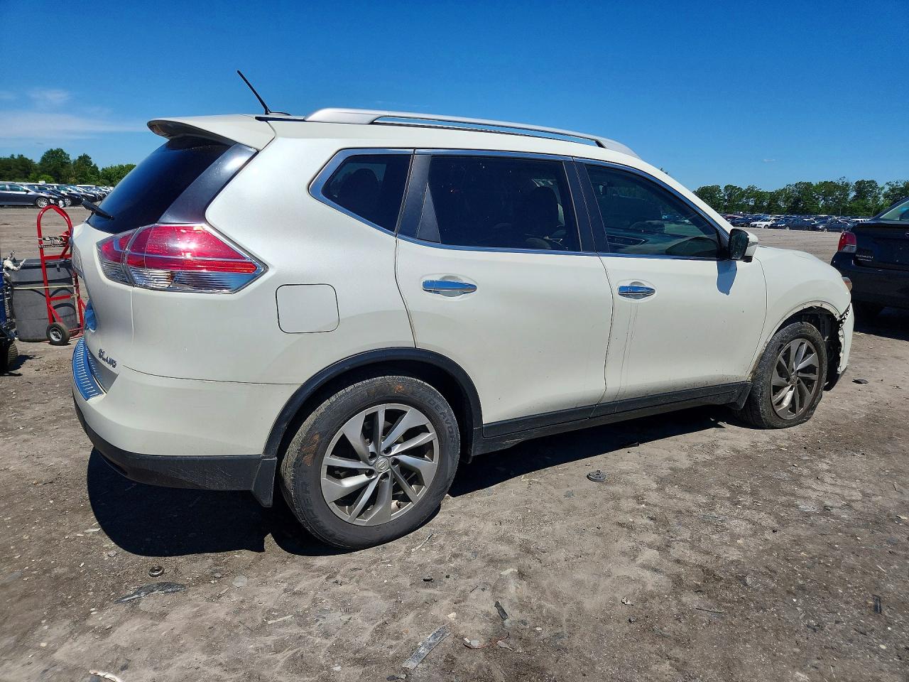 2015 Nissan Rogue Sl White vin: 5N1AT2MV5FC798074